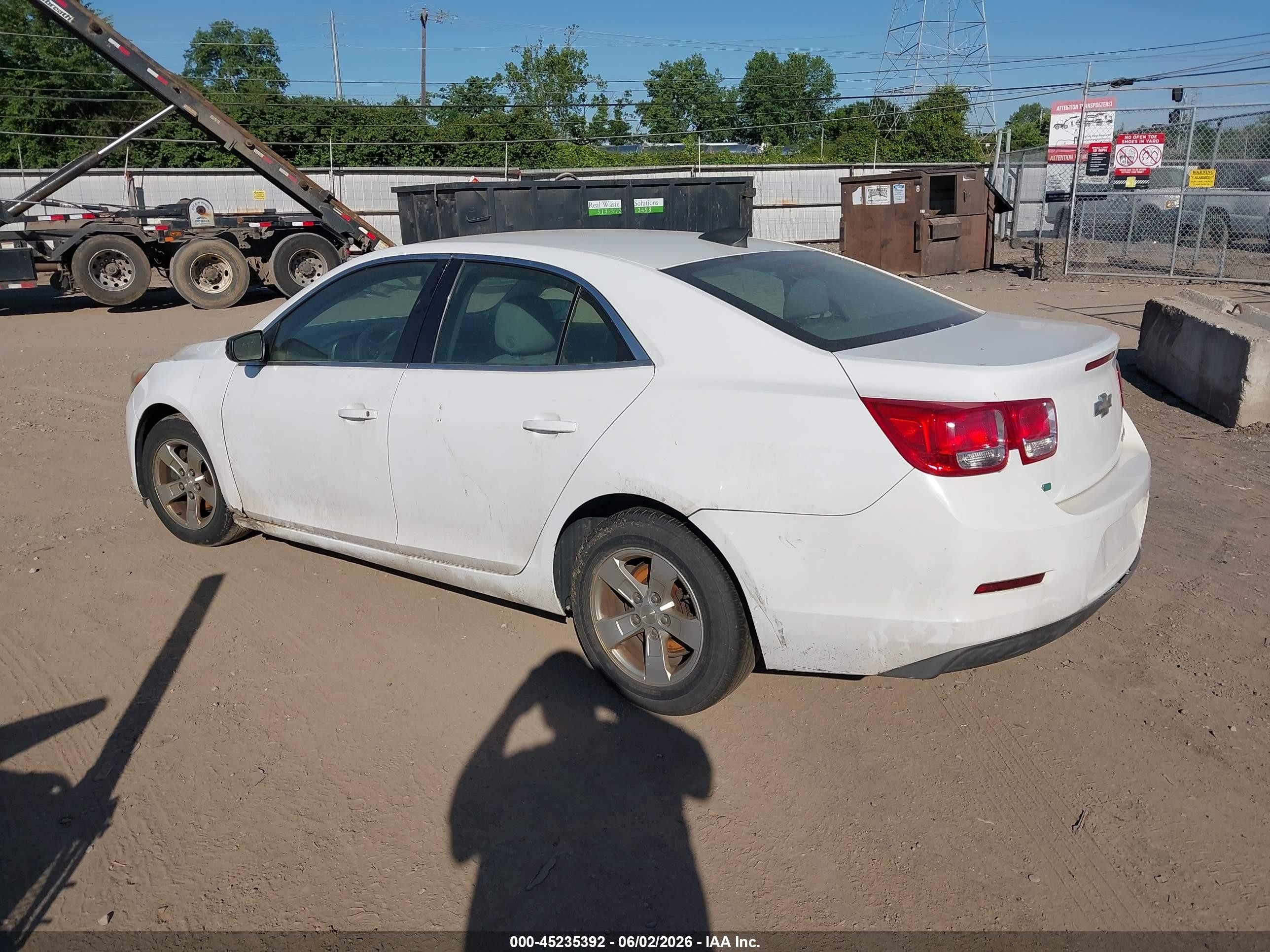 2015 Chevrolet Malibu 1fl Белый vin: 1G11A5SL5FF176482