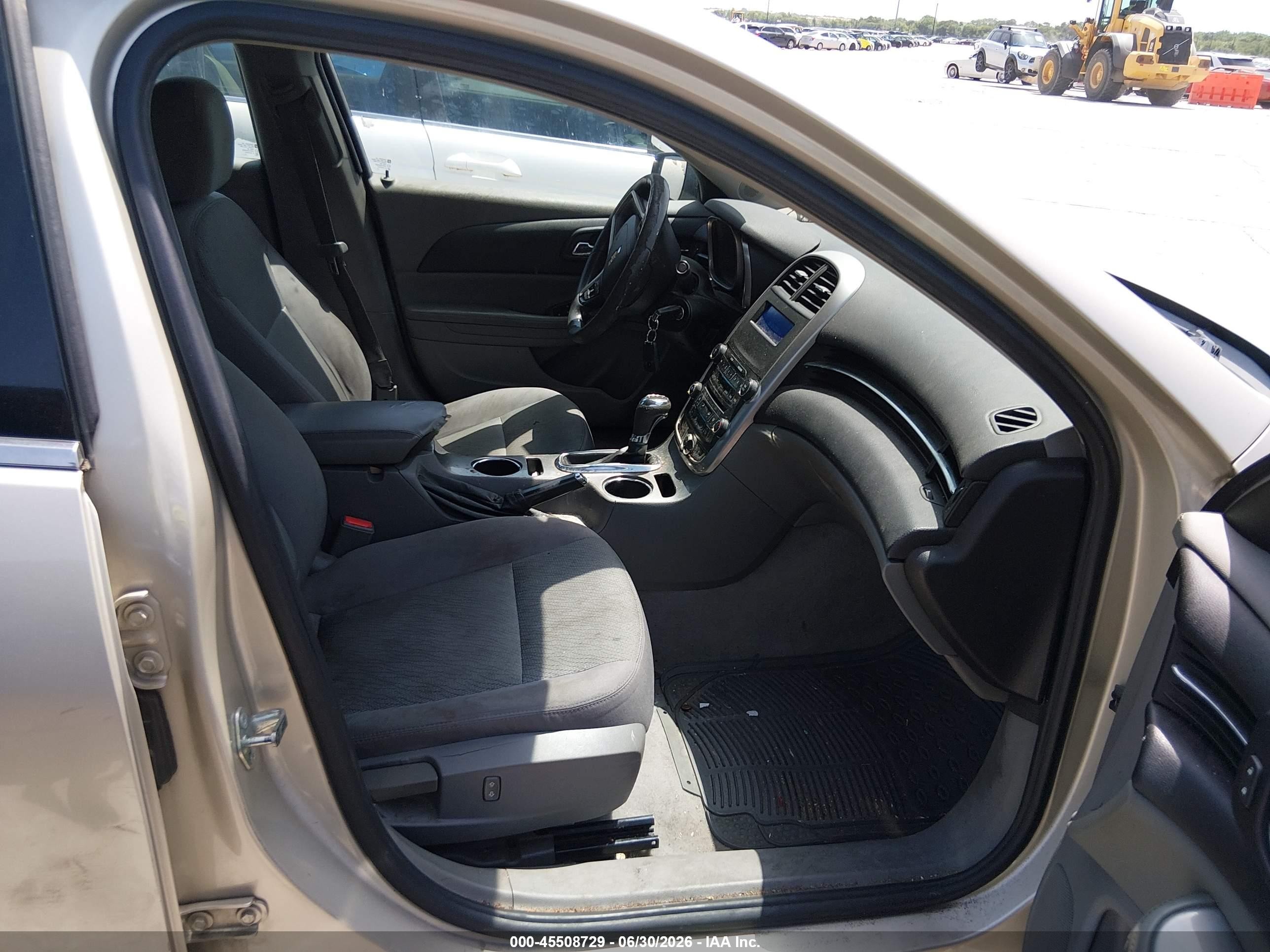 2015 Chevrolet Malibu 1fl Gold vin: 1G11A5SL6FF223924