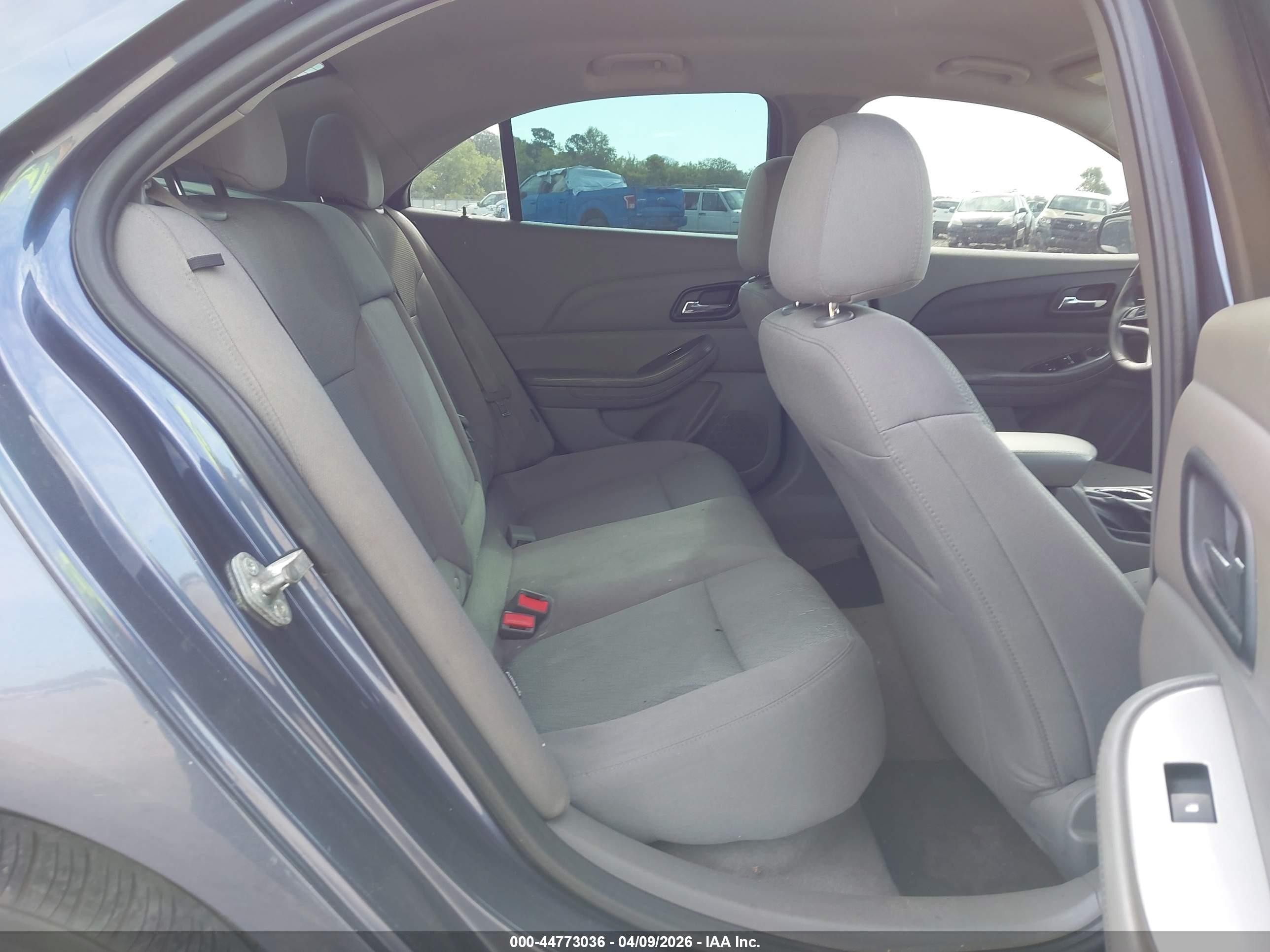 2015 Chevrolet Malibu 1fl Dark Blue vin: 1G11A5SL6FF250010