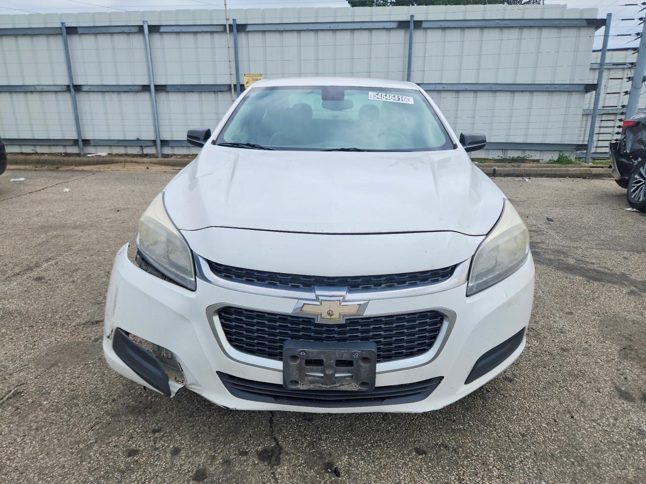 2015 Chevrolet Malibu Ls Белый vin: 1G11A5SL8FU132617
