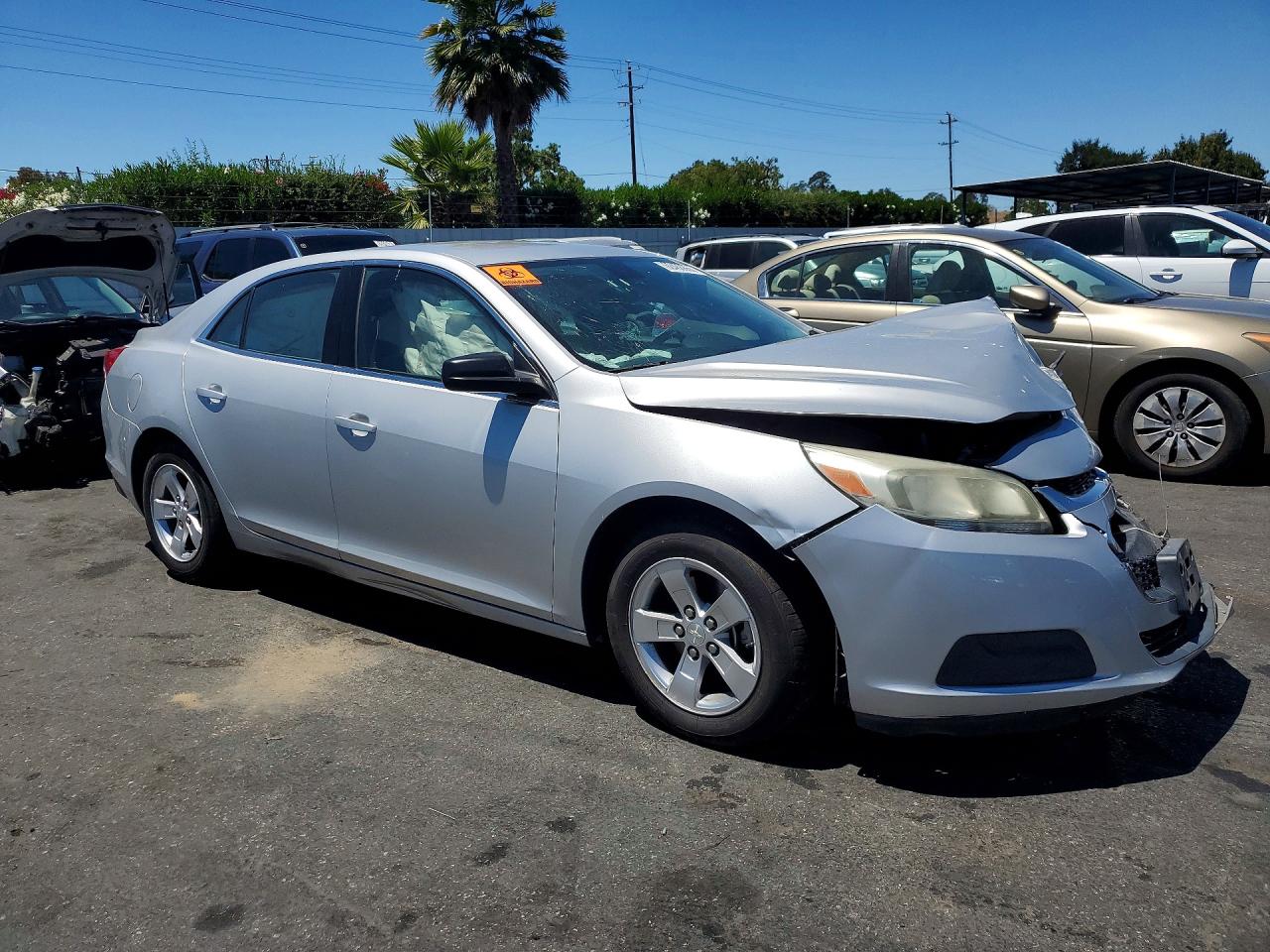 2014 Chevrolet Malibu Ls Silver vin: 1G11A5SLXEF275040