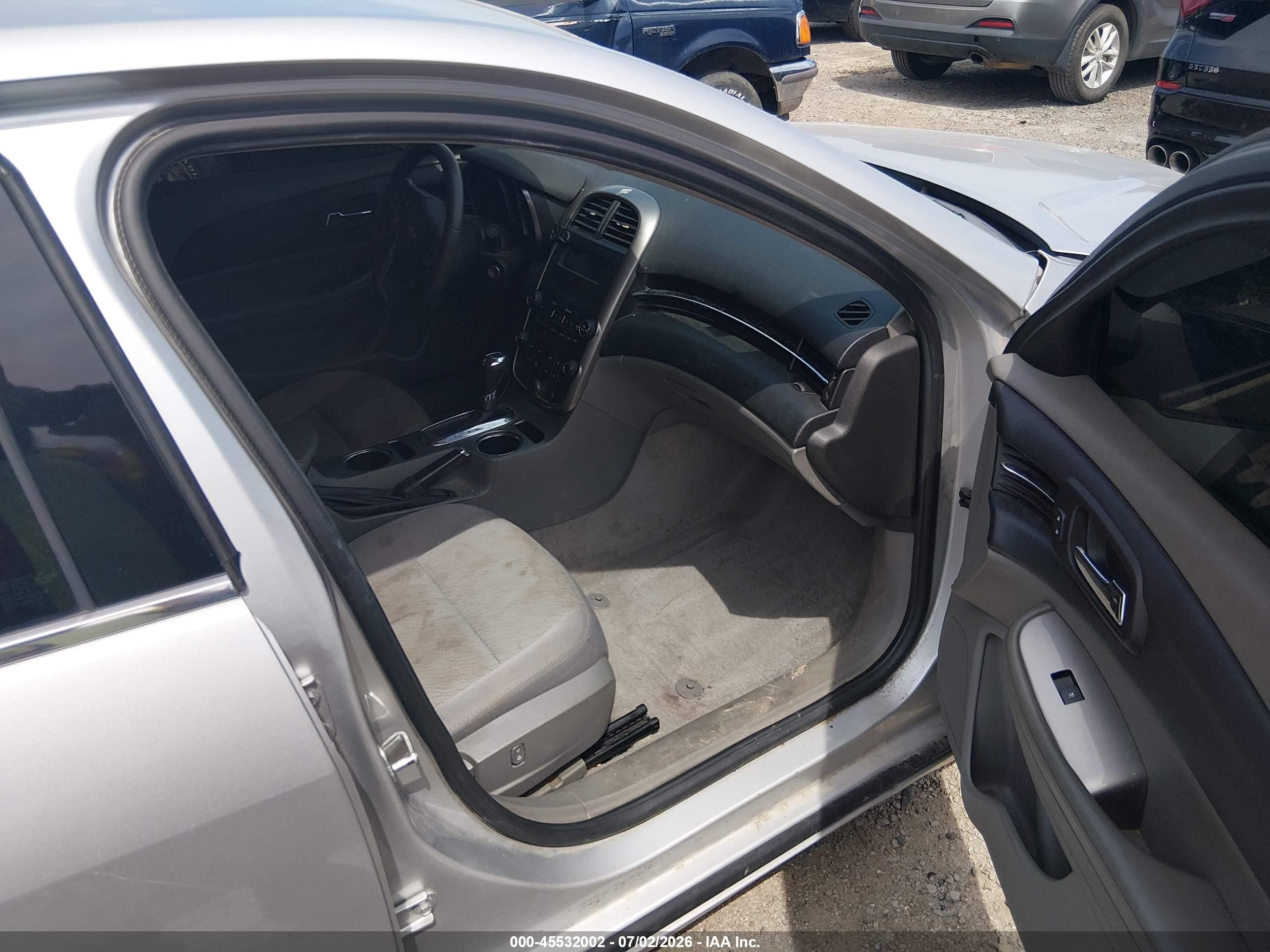 2014 Chevrolet Malibu 1fl Silver vin: 1G11A5SLXEF290265