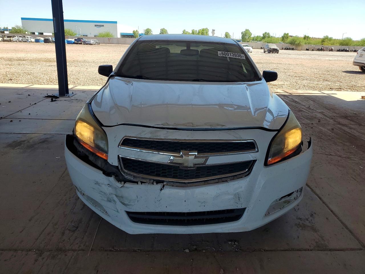 2013 Chevrolet Malibu Ls White vin: 1G11B5SA0DF131510