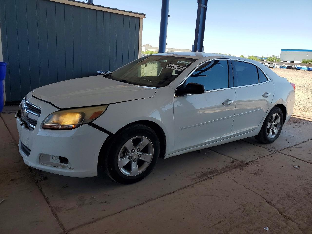 2013 Chevrolet Malibu Ls White vin: 1G11B5SA0DF131510