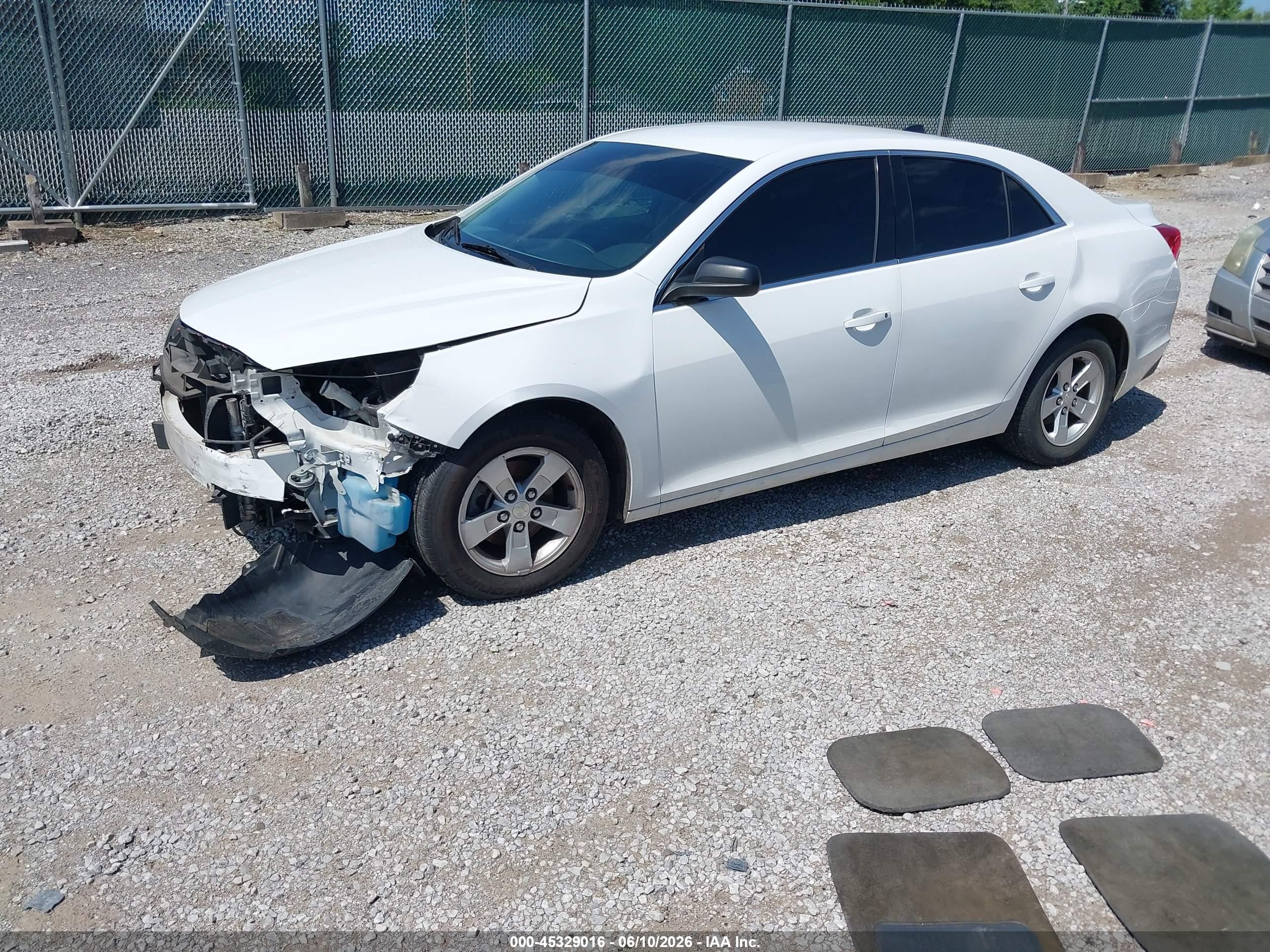 2013 Chevrolet Malibu 1ls White vin: 1G11B5SA0DF152311