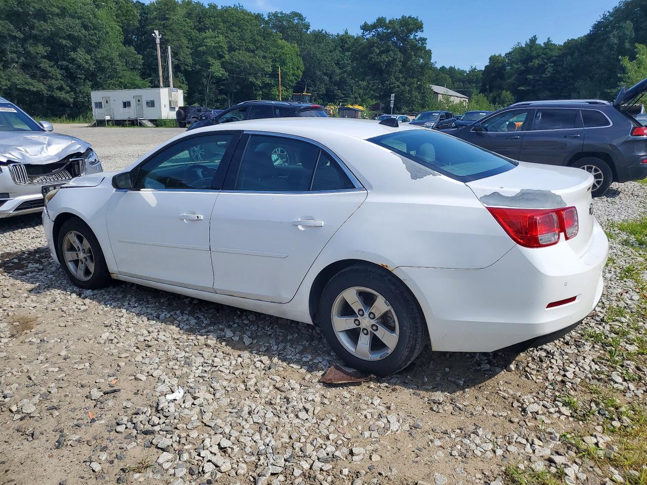 2013 Chevrolet Malibu Ls White vin: 1G11B5SA0DF194168