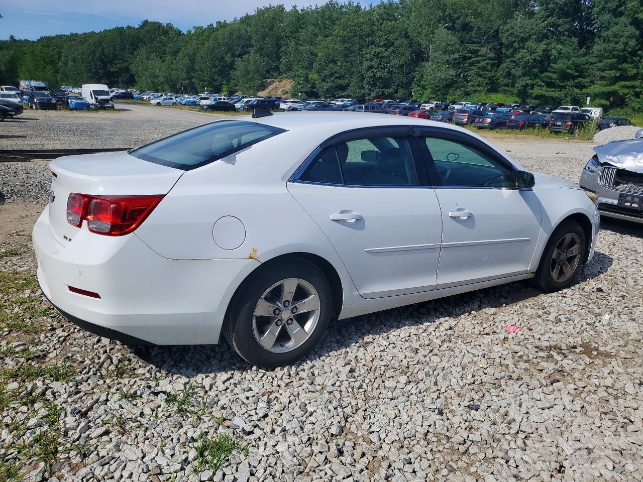 2013 Chevrolet Malibu Ls White vin: 1G11B5SA0DF194168