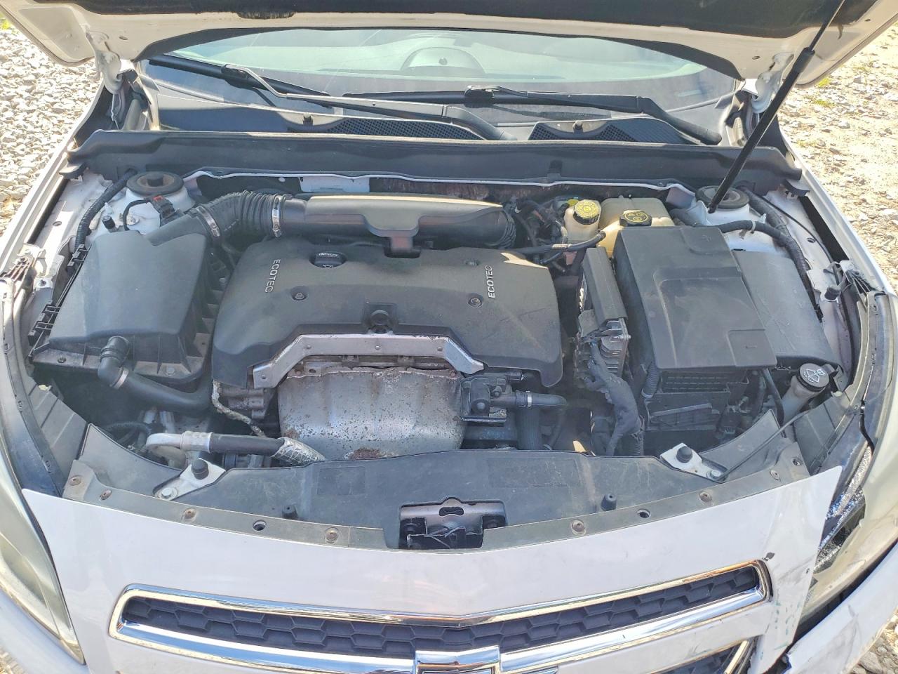 2013 Chevrolet Malibu Ls White vin: 1G11B5SA0DF194168