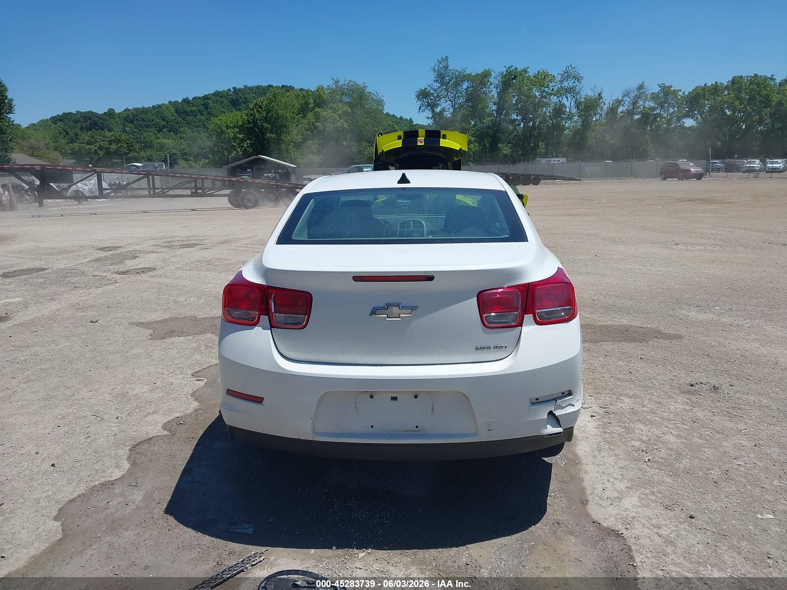 2013 Chevrolet Malibu 1ls White vin: 1G11B5SA0DF267104