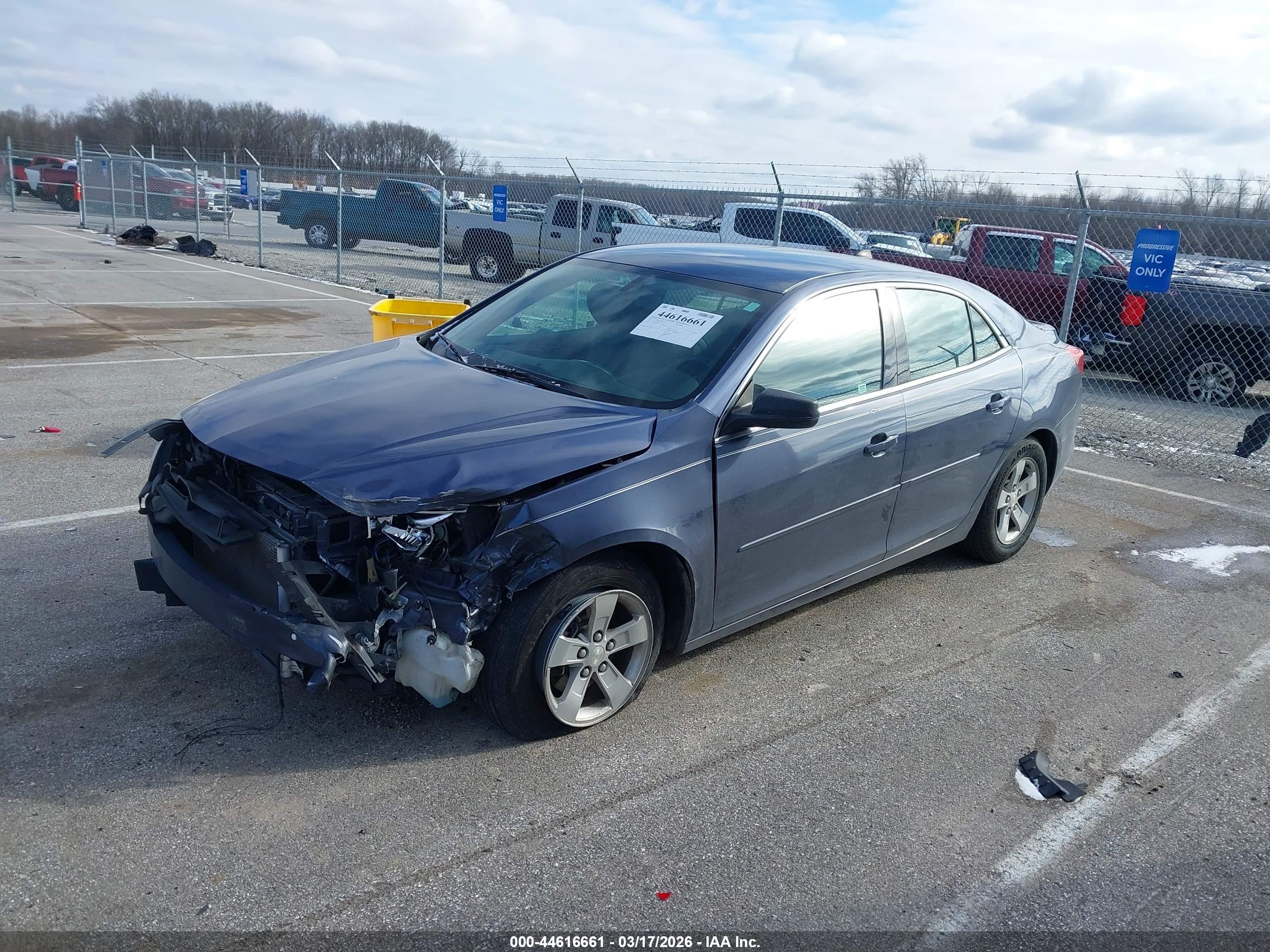 2013 Chevrolet Malibu 1ls Blue vin: 1G11B5SA0DF318939