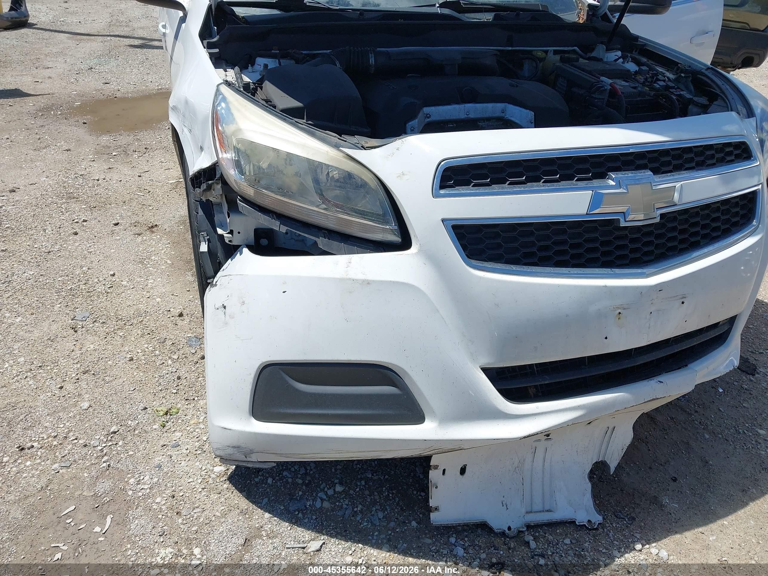 2013 Chevrolet Malibu 1ls White vin: 1G11B5SA0DF349706