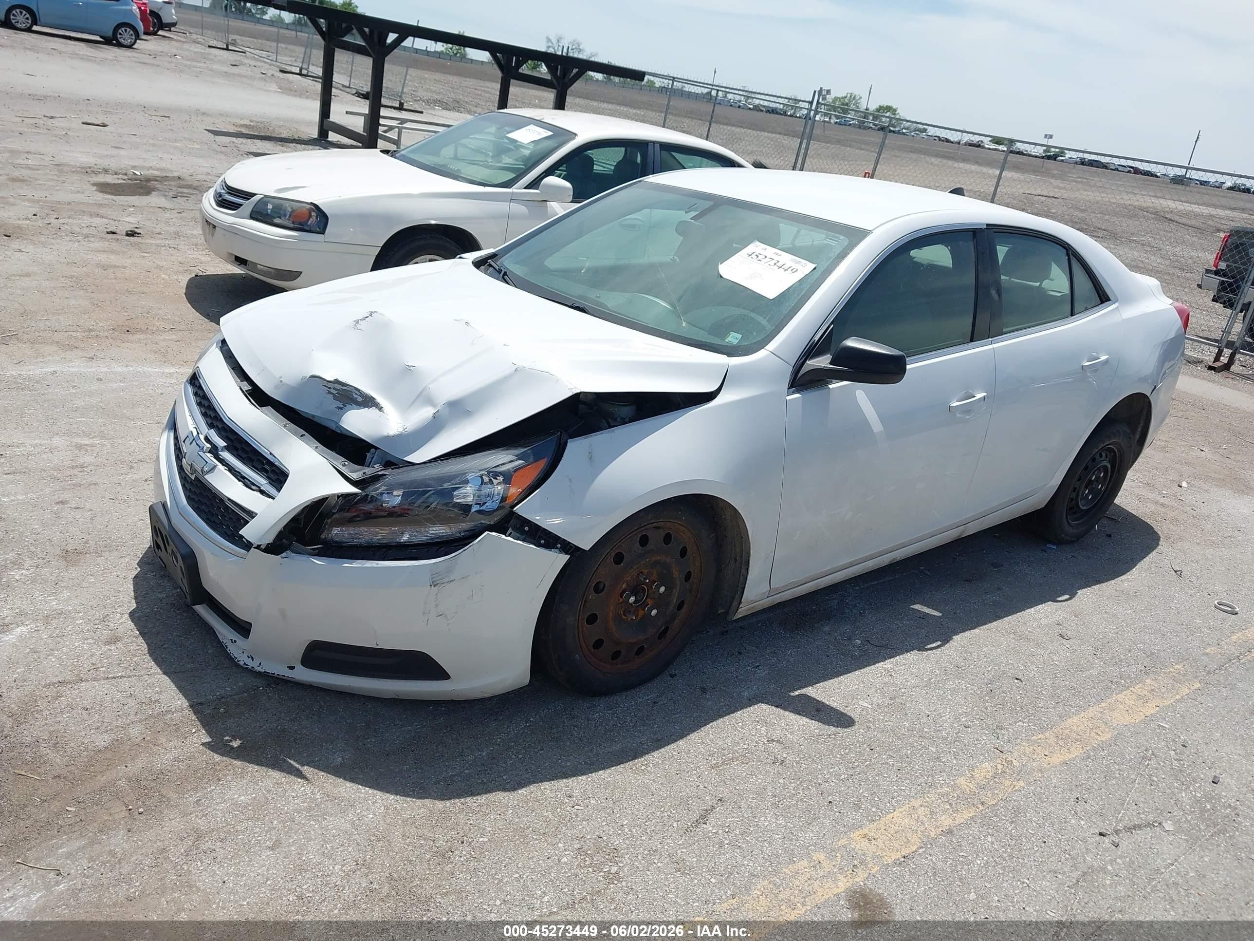 2013 Chevrolet Malibu 1ls White vin: 1G11B5SA0DF353545