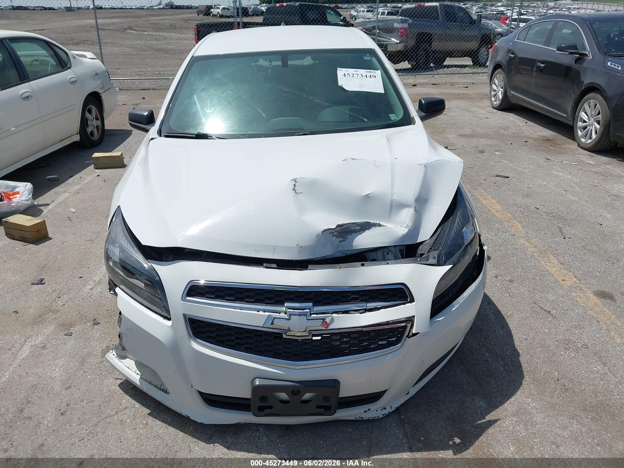2013 Chevrolet Malibu 1ls White vin: 1G11B5SA0DF353545