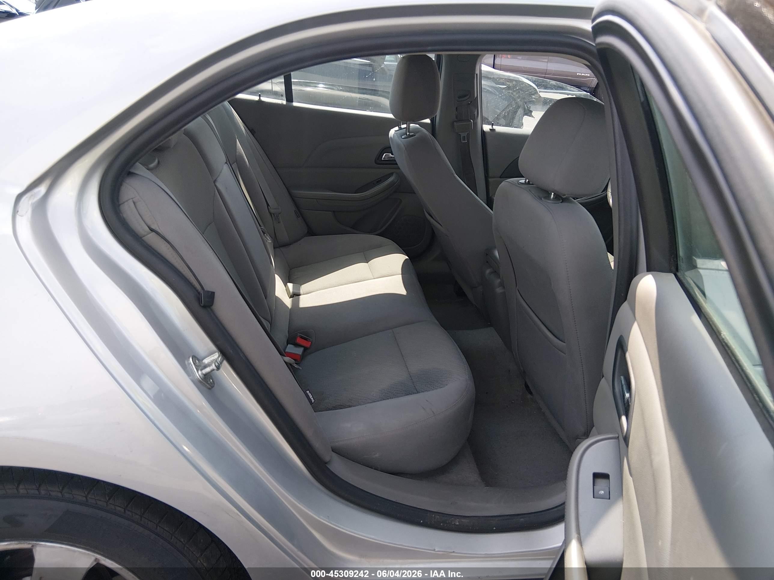 2013 Chevrolet Malibu 1ls Silver vin: 1G11B5SA0DF358275