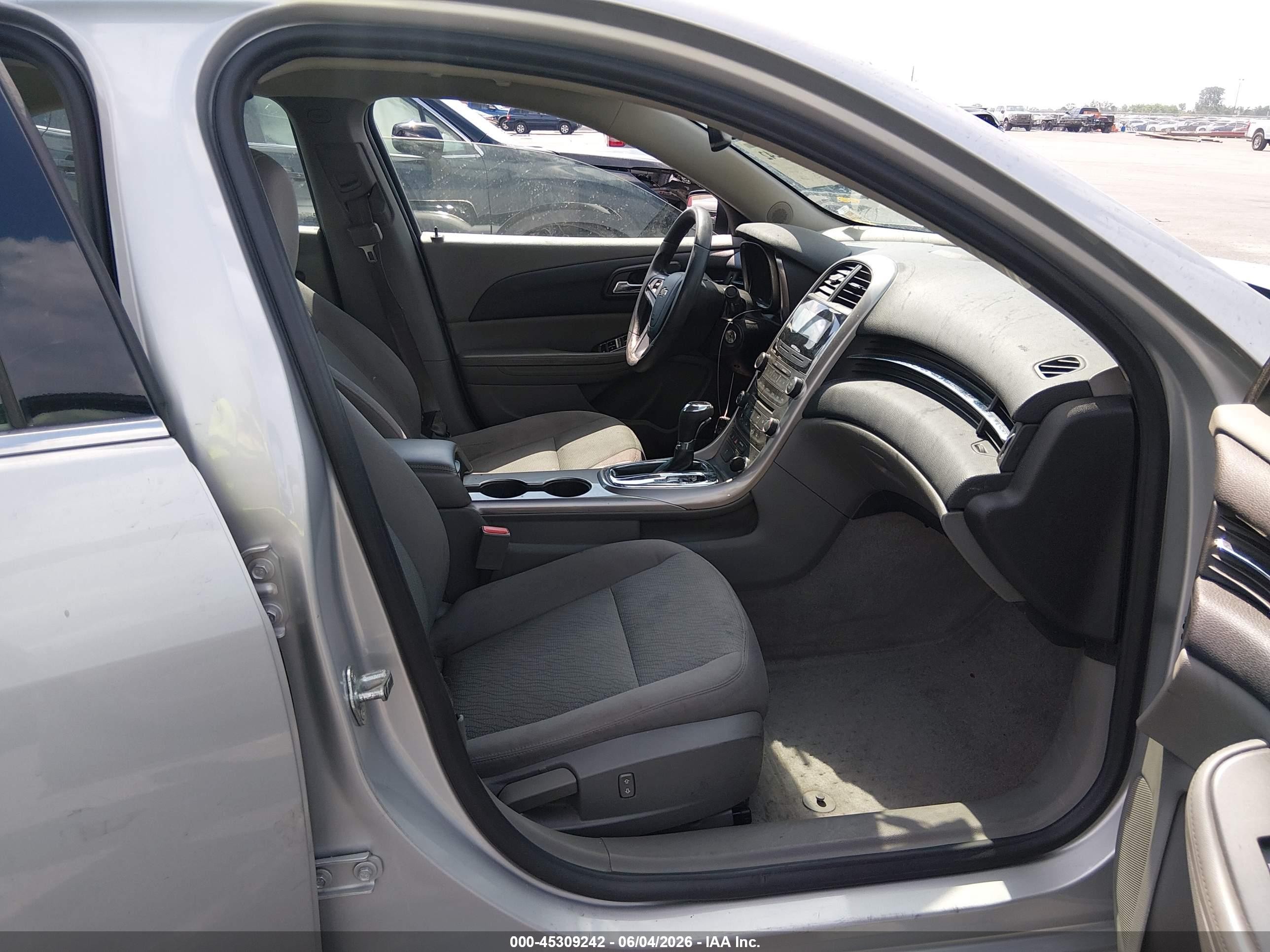 2013 Chevrolet Malibu 1ls Silver vin: 1G11B5SA0DF358275