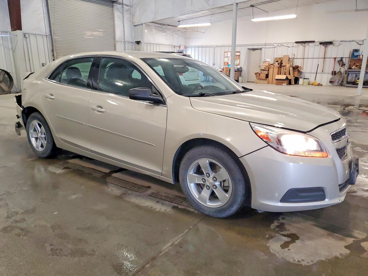 2013 Chevrolet Malibu Ls Beige vin: 1G11B5SA1DF226030