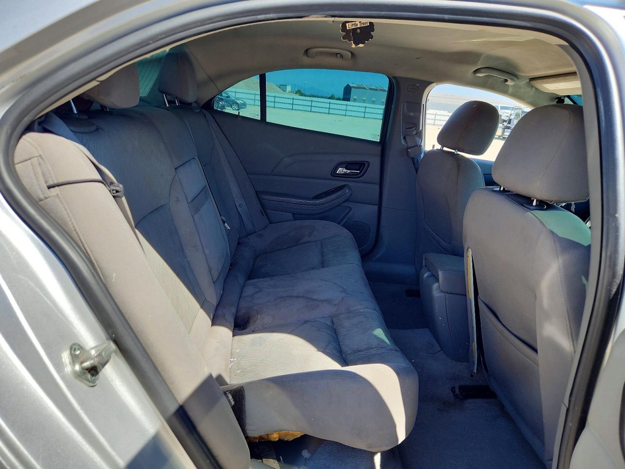 2013 Chevrolet Malibu Ls Silver vin: 1G11B5SA1DF245385