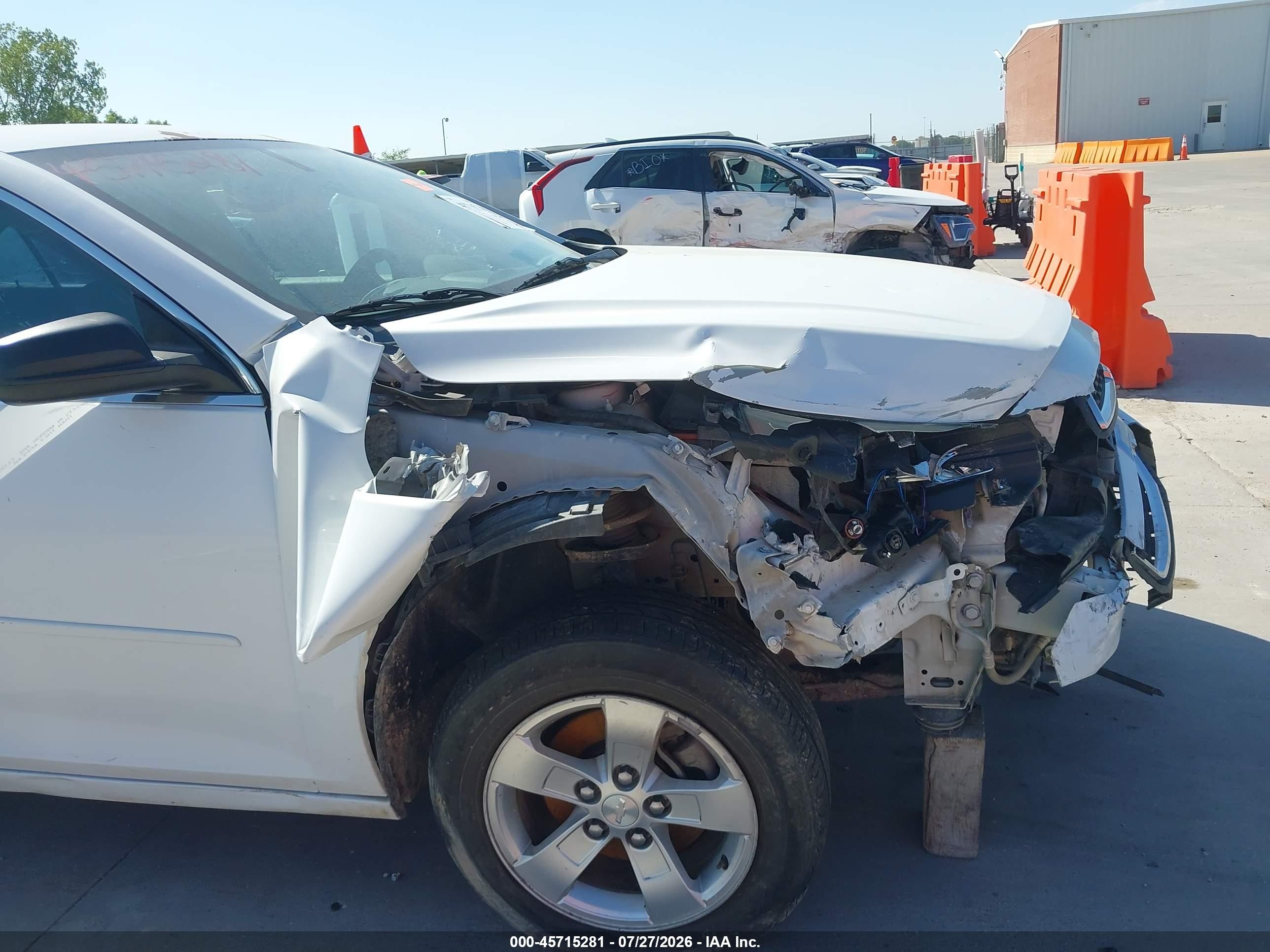 2013 Chevrolet Malibu 1ls White vin: 1G11B5SA1DF281089