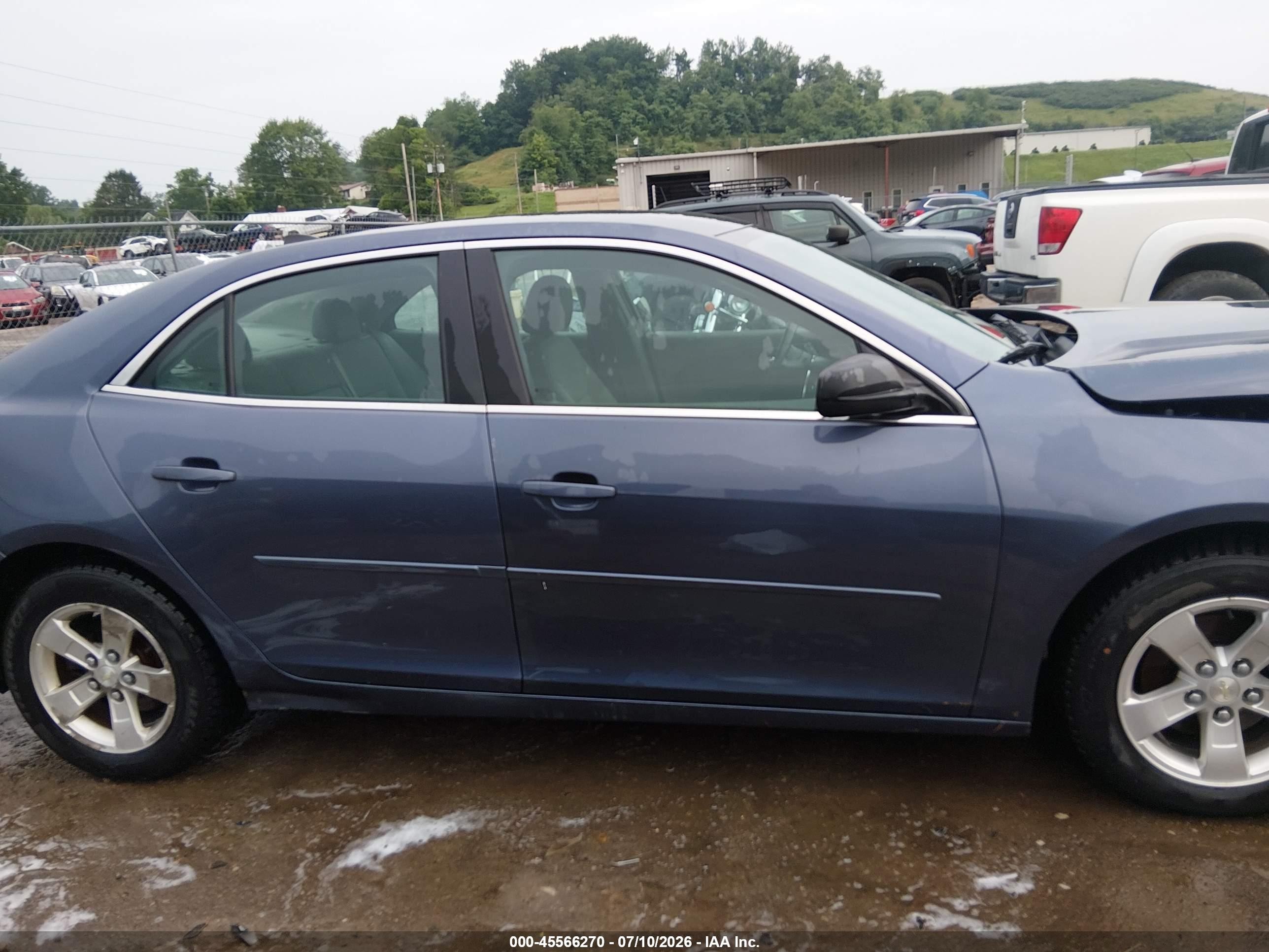 2013 Chevrolet Malibu 1ls Blue vin: 1G11B5SA1DF316214