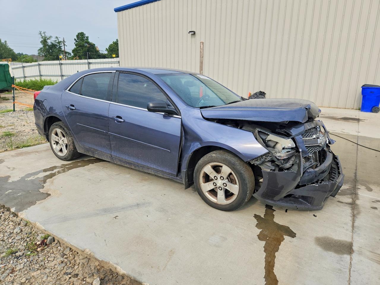 2013 Chevrolet Malibu Ls Blue vin: 1G11B5SA1DF337645