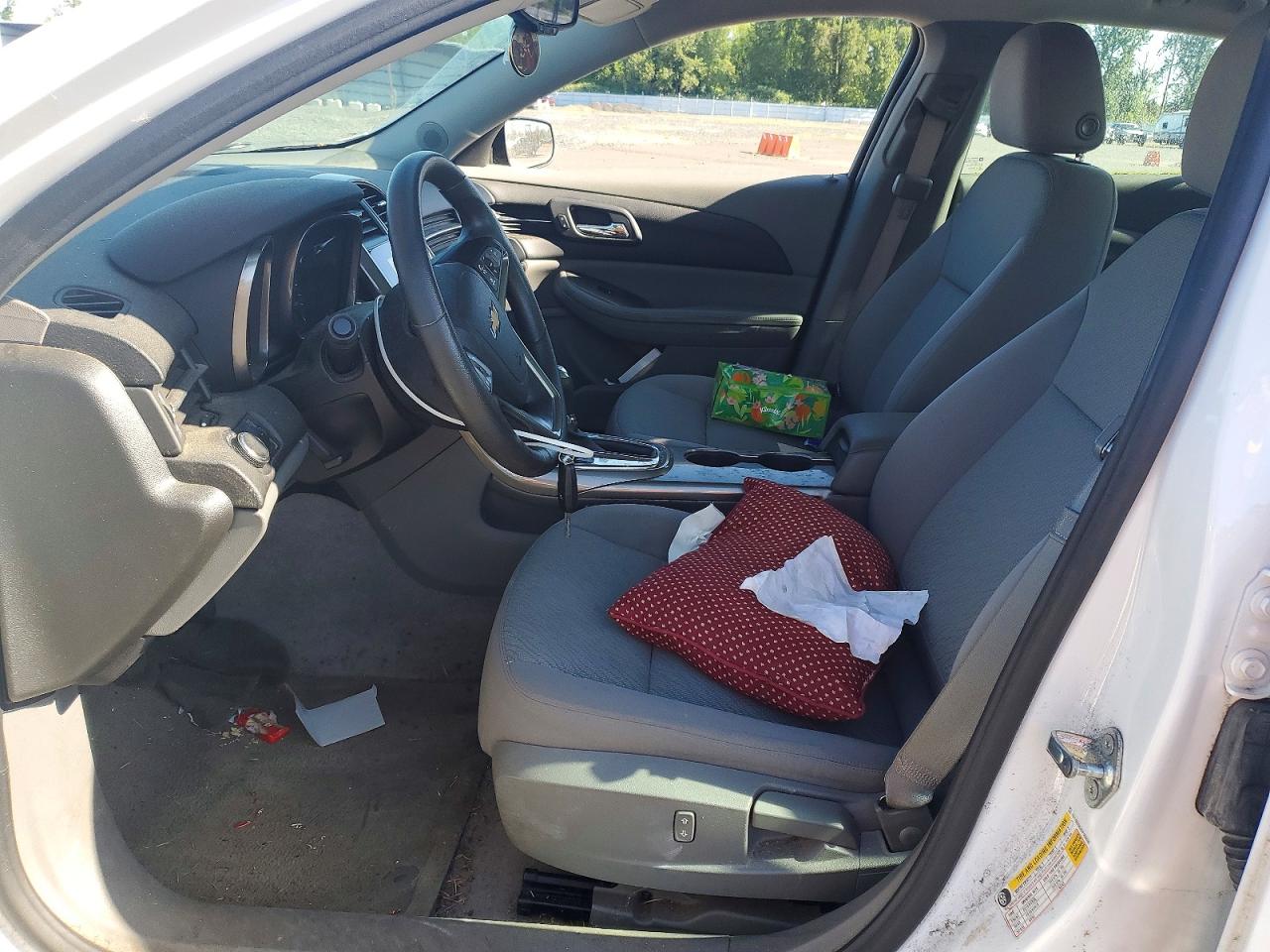 2013 Chevrolet Malibu Ls Белый vin: 1G11B5SA2DF182636