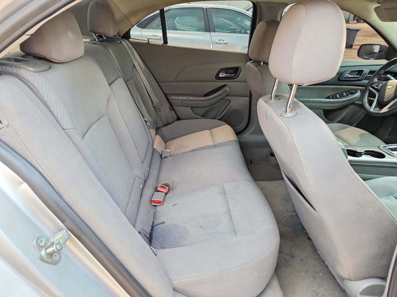2013 Chevrolet Malibu Ls Silver vin: 1G11B5SA2DF291842