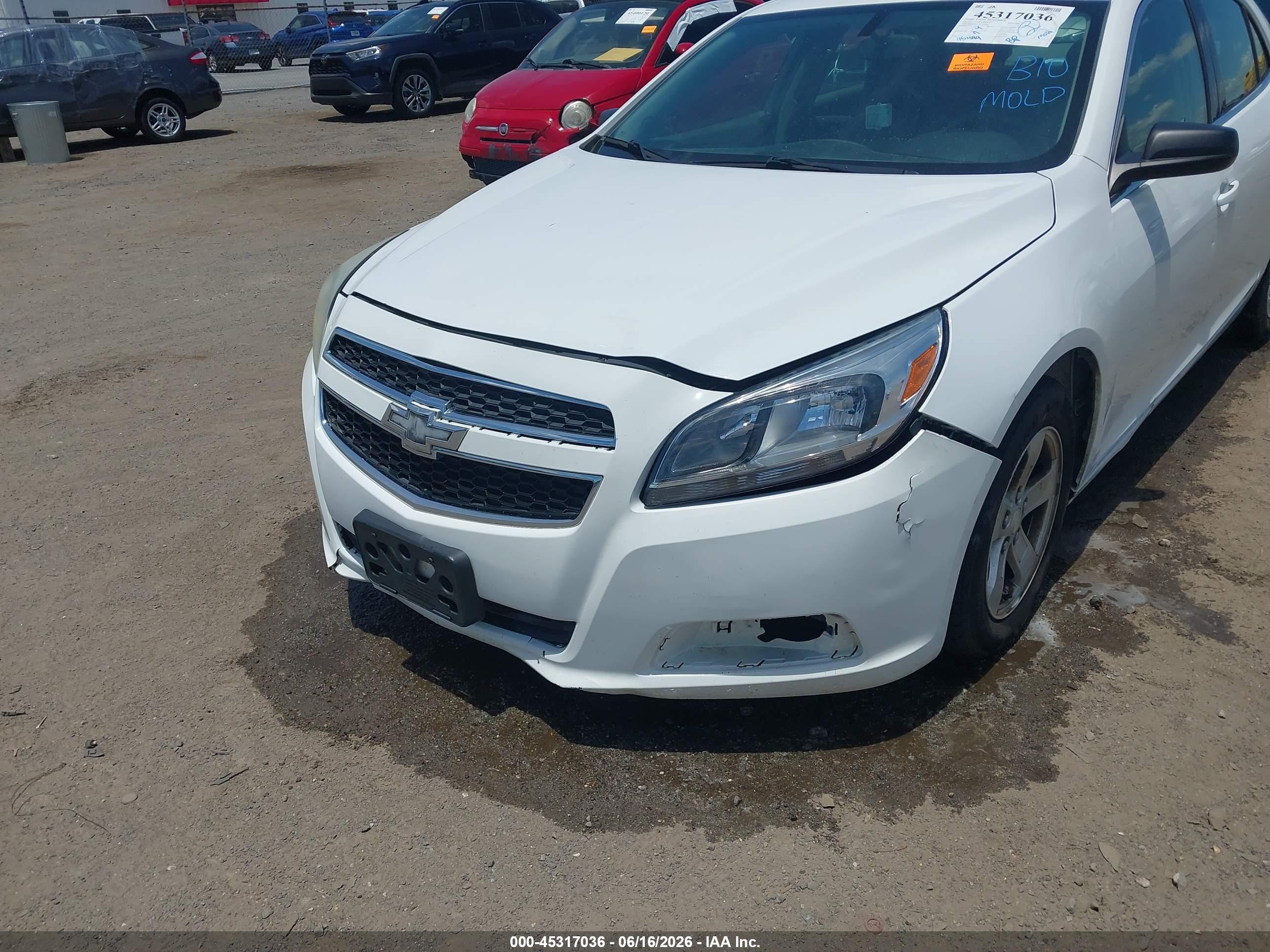2013 Chevrolet Malibu 1ls Белый vin: 1G11B5SA2DF319784