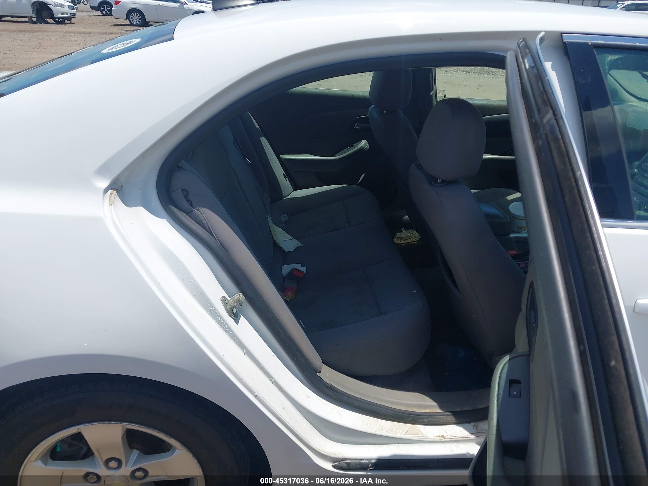 2013 Chevrolet Malibu 1ls Белый vin: 1G11B5SA2DF319784