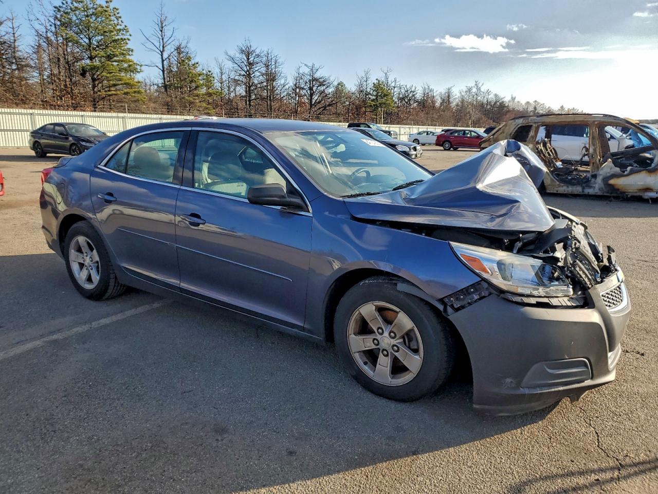 2013 Chevrolet Malibu Ls Blue vin: 1G11B5SA2DF321390