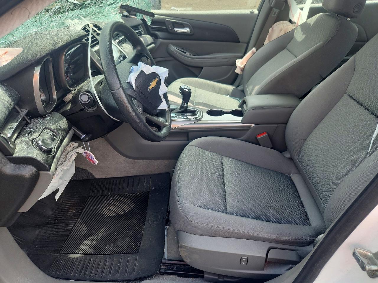 2013 Chevrolet Malibu Ls Белый vin: 1G11B5SA2DF327657