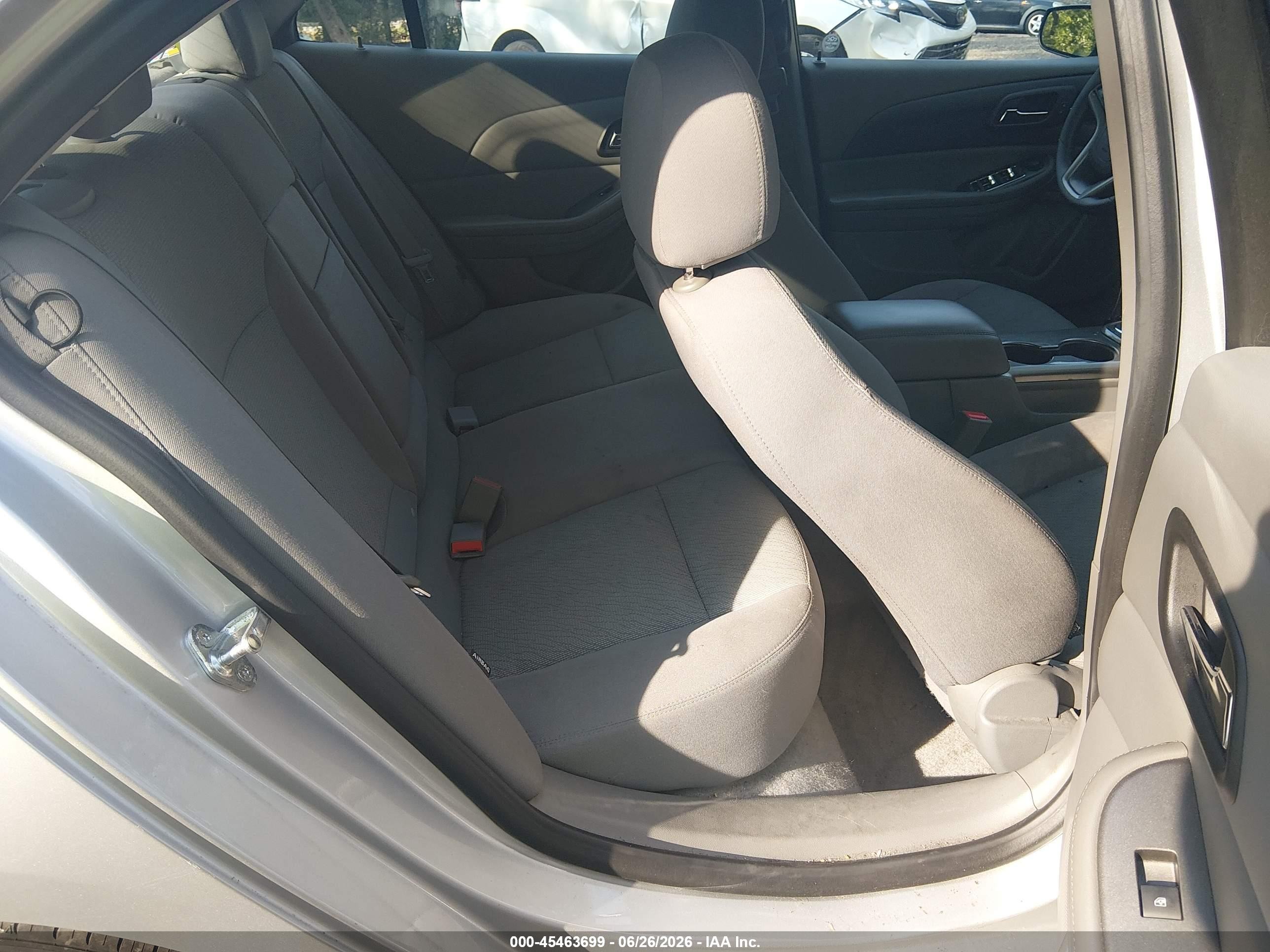 2013 Chevrolet Malibu 1ls Silver vin: 1G11B5SA2DU118575