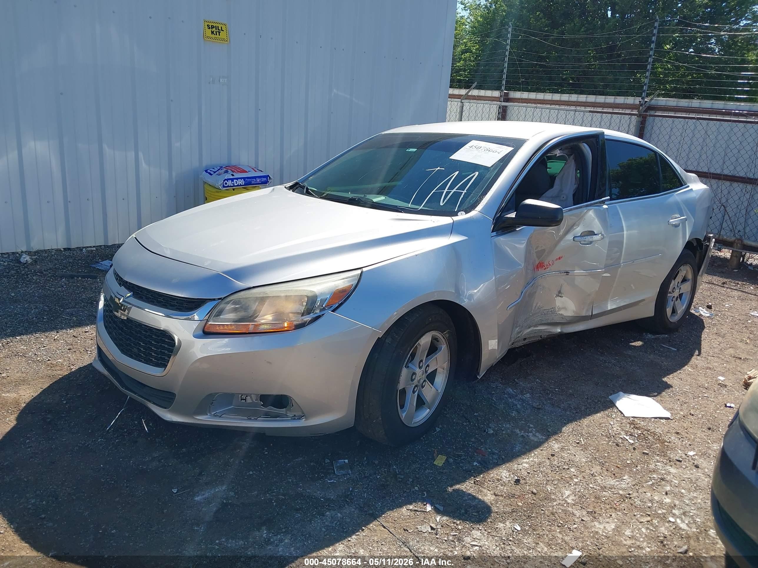 2016 Chevrolet Malibu Limited Ls Silver vin: 1G11B5SA2GF110775