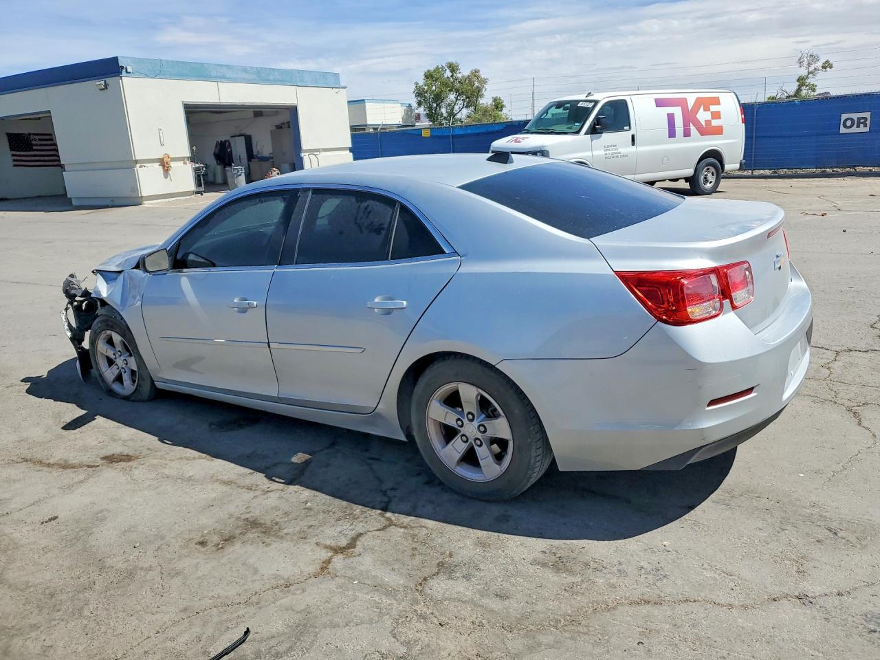2013 Chevrolet Malibu Ls Серебряный vin: 1G11B5SA3DF186548