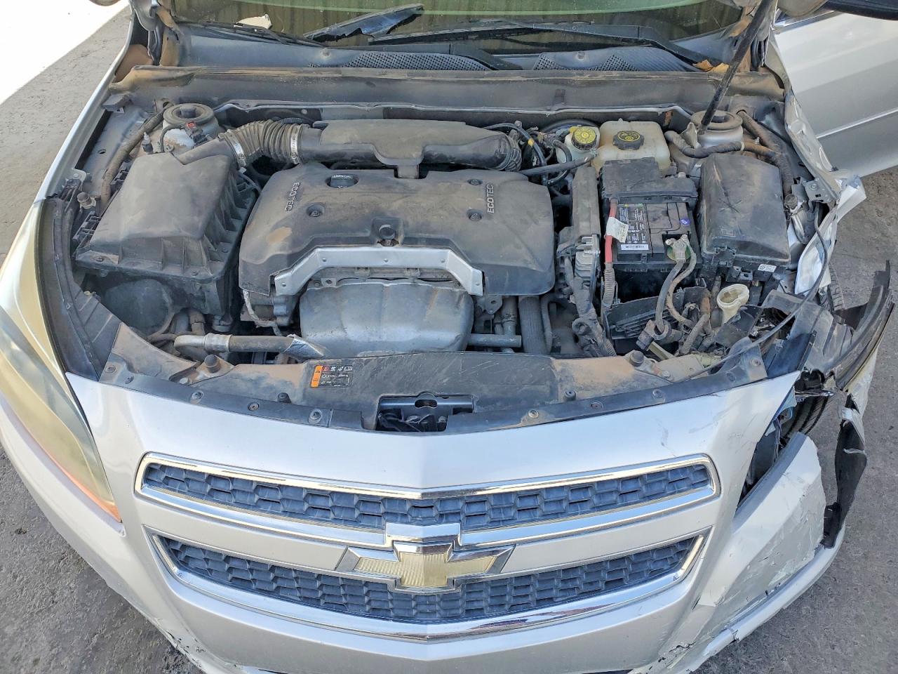2013 Chevrolet Malibu Ls Серебряный vin: 1G11B5SA3DF186548