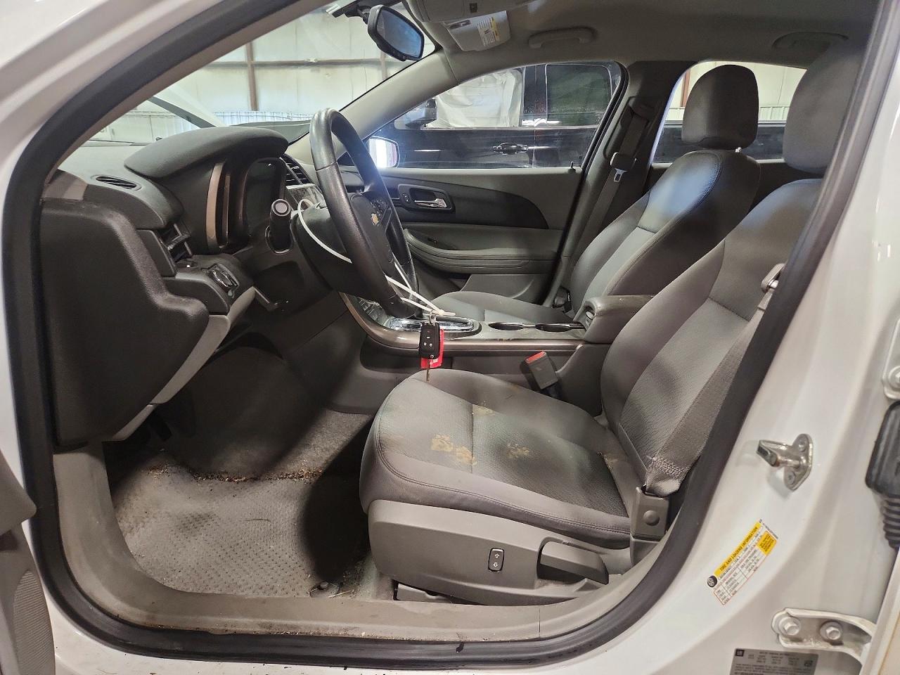 2013 Chevrolet Malibu Ls Белый vin: 1G11B5SA3DF269980