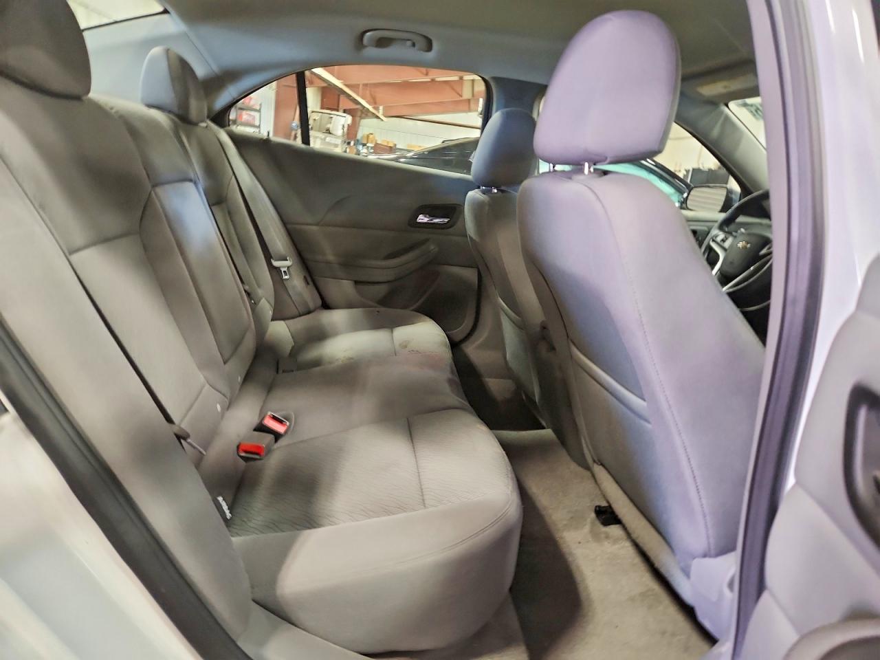 2013 Chevrolet Malibu Ls Белый vin: 1G11B5SA3DF269980