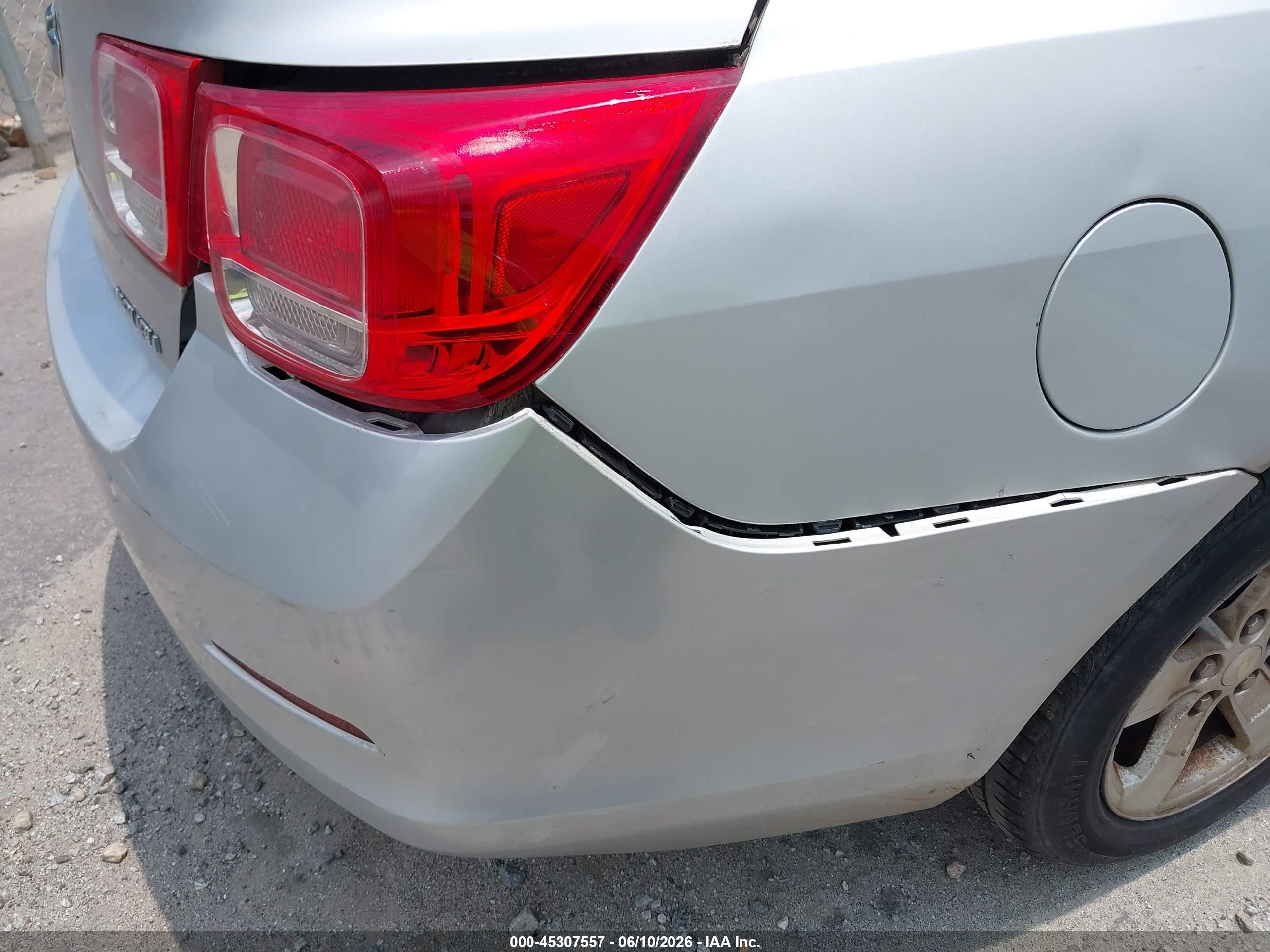 2013 Chevrolet Malibu 1ls Silver vin: 1G11B5SA4DF143756