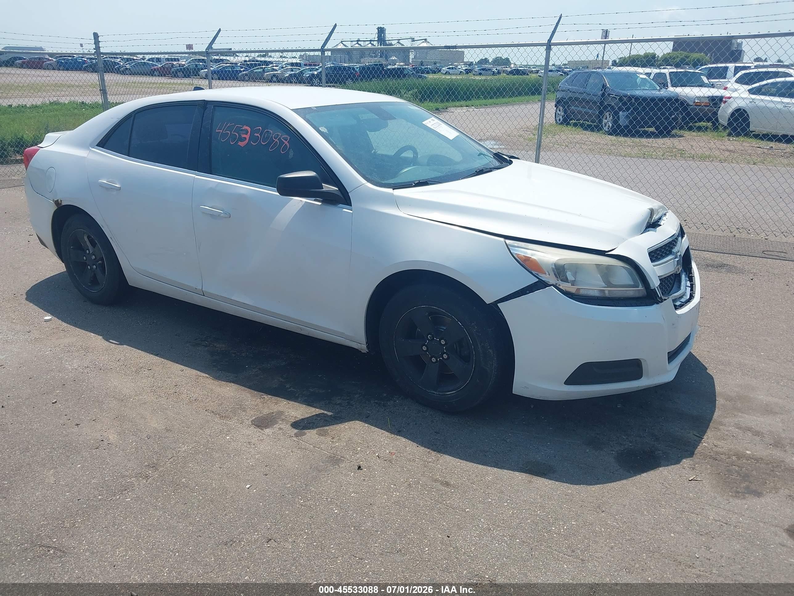 2013 Chevrolet Malibu 1ls White vin: 1G11B5SA4DF354567