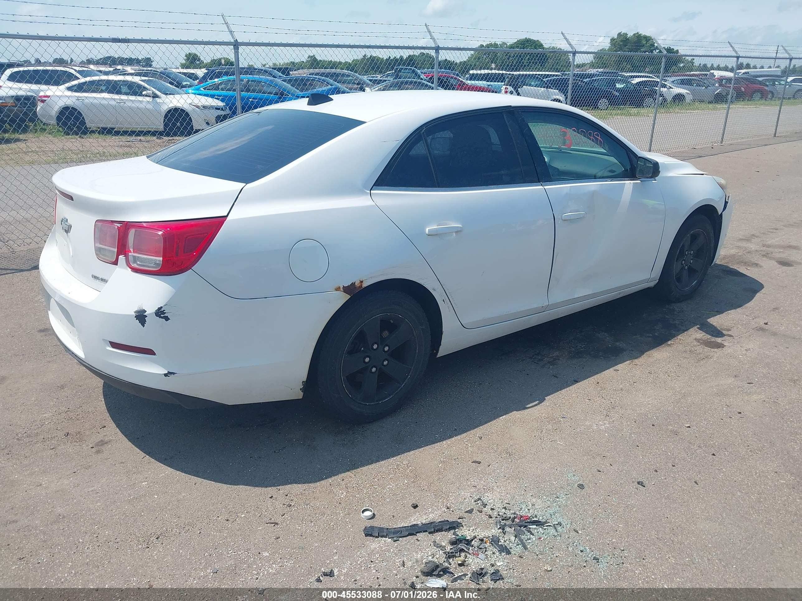 2013 Chevrolet Malibu 1ls White vin: 1G11B5SA4DF354567