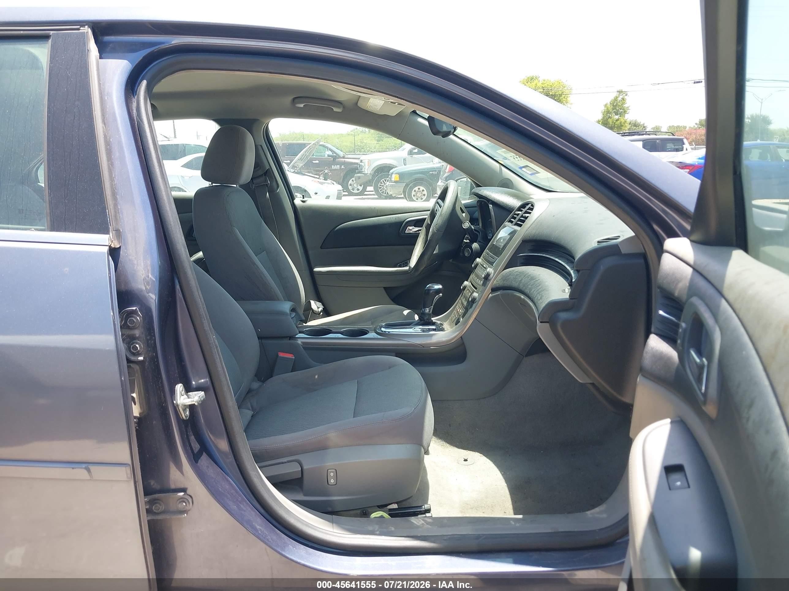 2013 Chevrolet Malibu 1ls Blue vin: 1G11B5SA5DF193369