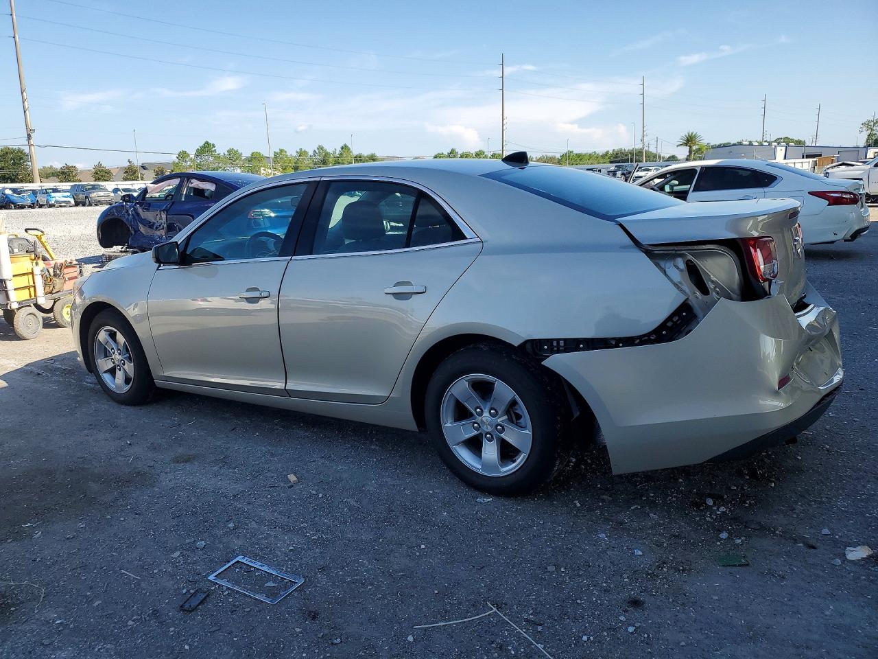 2013 Chevrolet Malibu Ls Silver vin: 1G11B5SA5DF238102