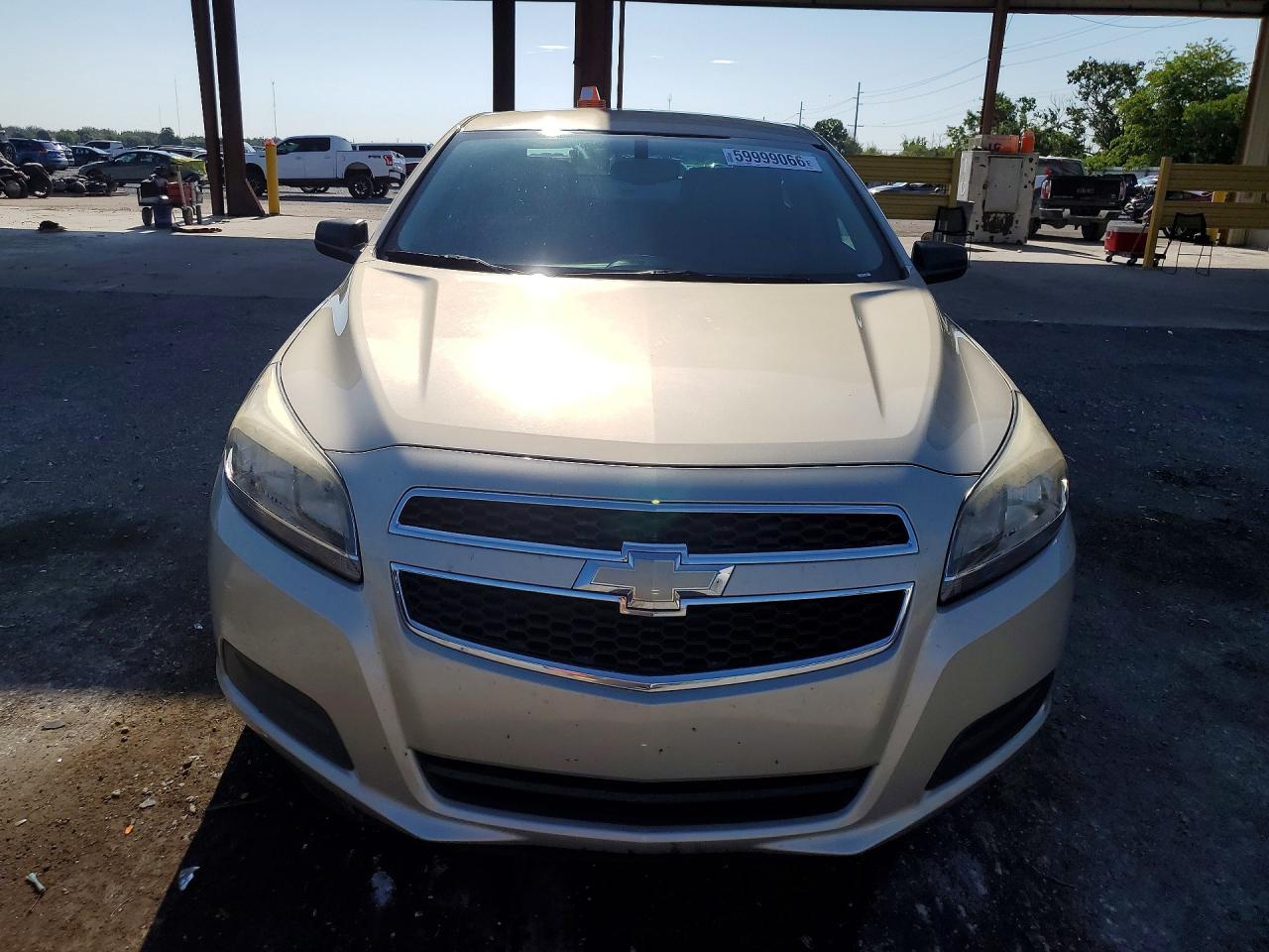 2013 Chevrolet Malibu Ls Silver vin: 1G11B5SA5DF238102