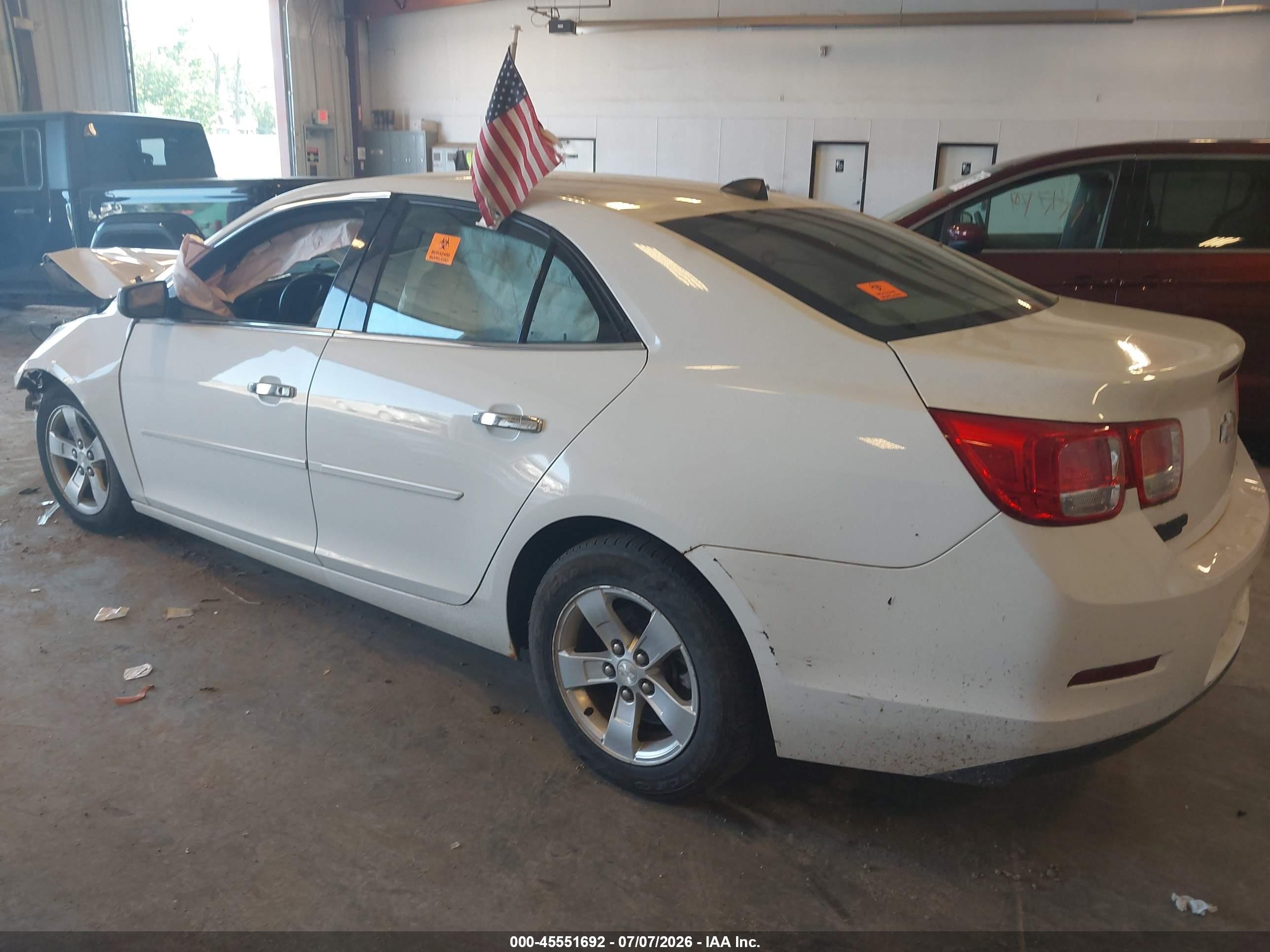 2013 Chevrolet Malibu 1ls White vin: 1G11B5SA5DF261881