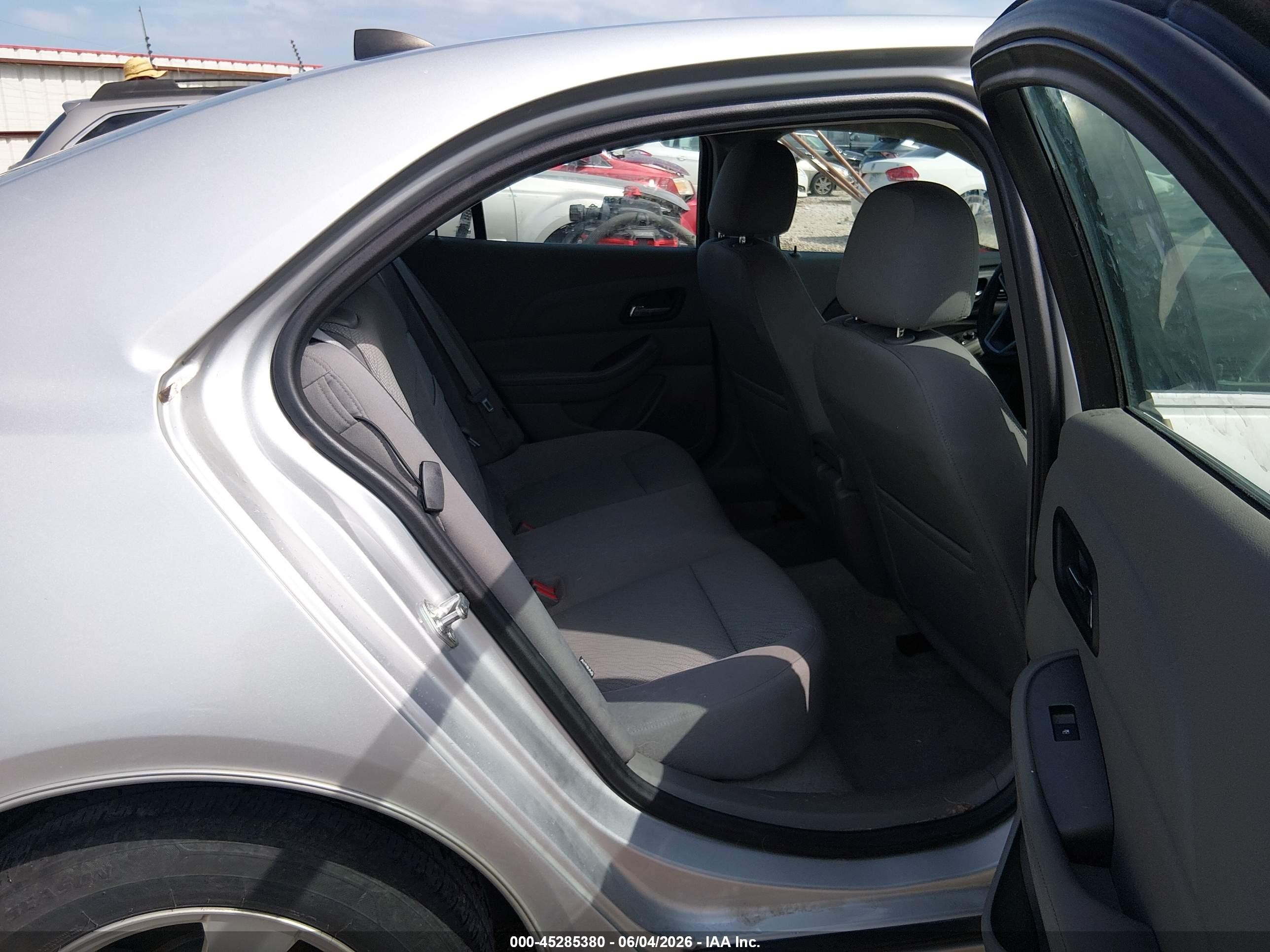 2013 Chevrolet Malibu 1ls Silver vin: 1G11B5SA6DF147291