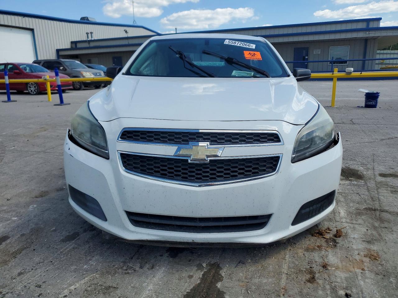 2013 Chevrolet Malibu Ls White vin: 1G11B5SA6DF176712