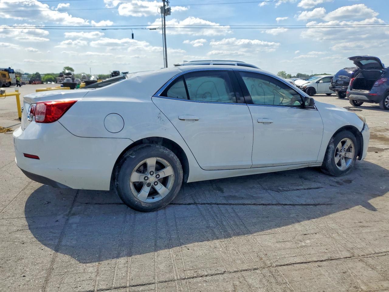 2013 Chevrolet Malibu Ls White vin: 1G11B5SA6DF176712