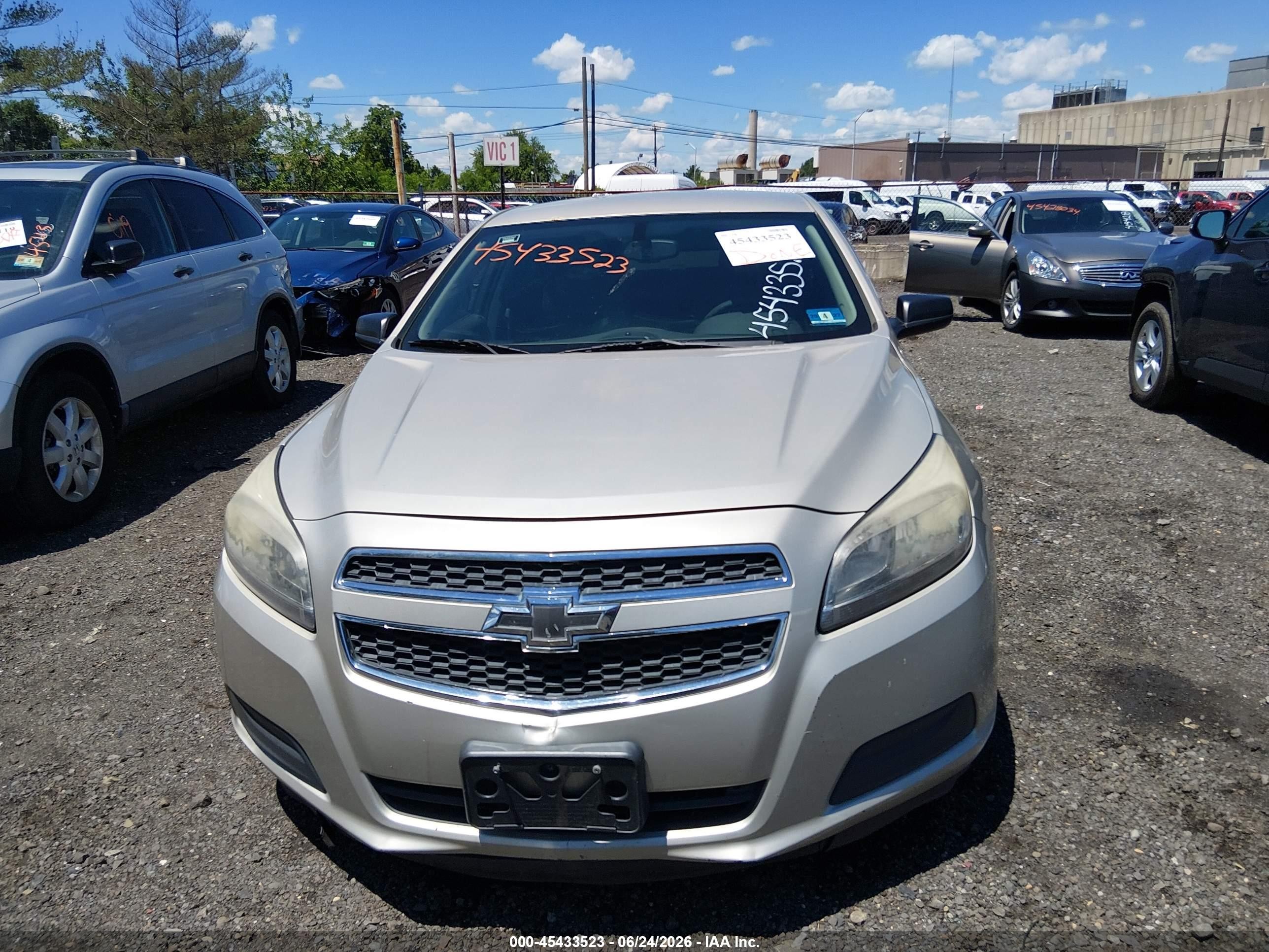 2013 Chevrolet Malibu 1ls Beige vin: 1G11B5SA6DF177259