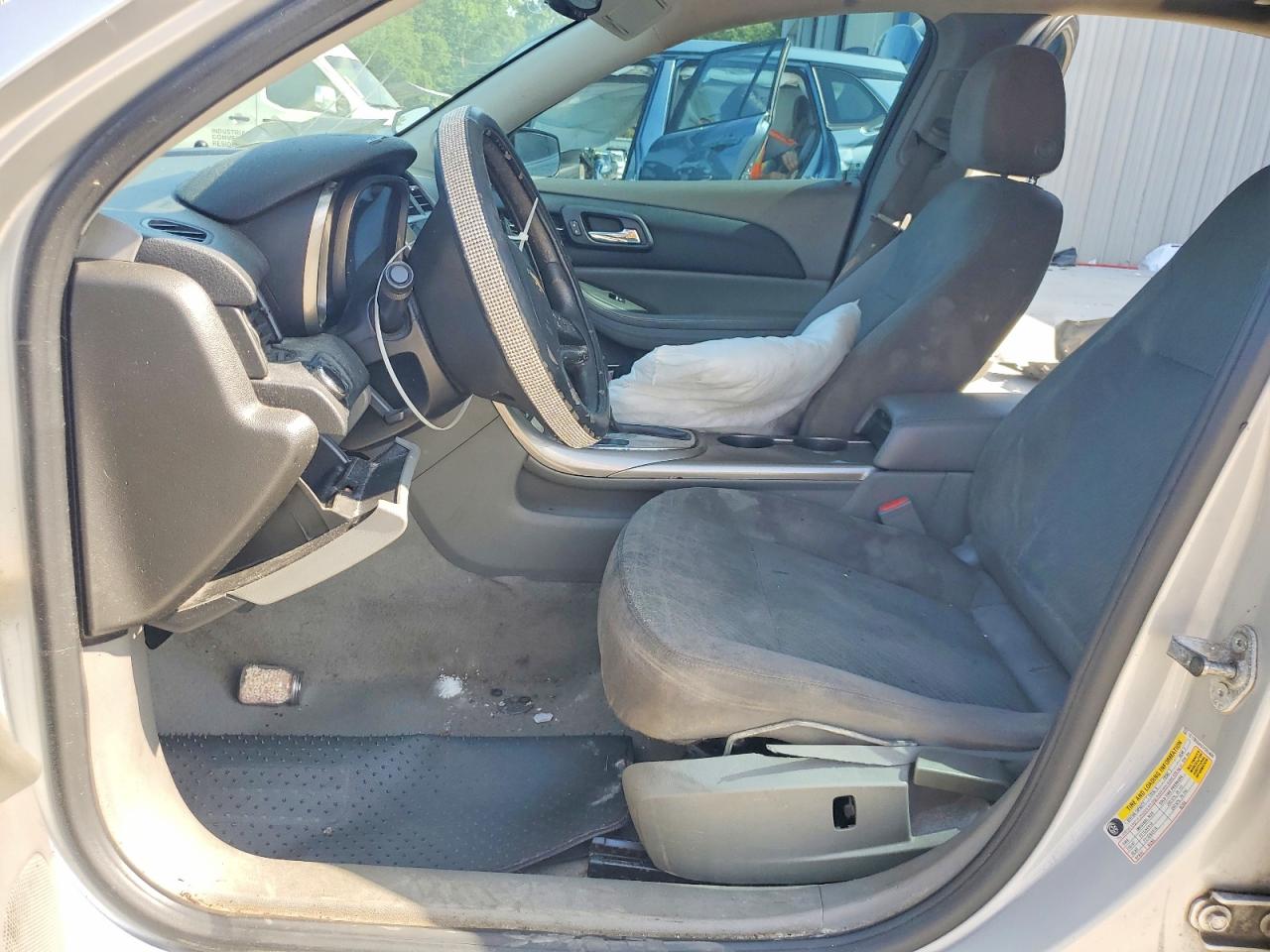 2013 Chevrolet Malibu Ls Silver vin: 1G11B5SA6DF263400