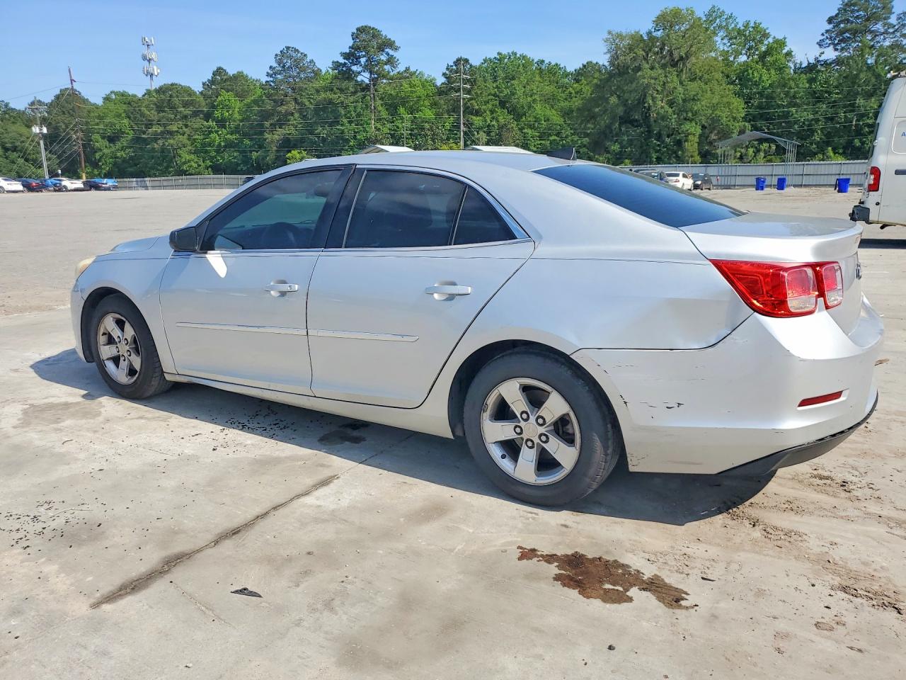 2013 Chevrolet Malibu Ls Silver vin: 1G11B5SA6DF263400
