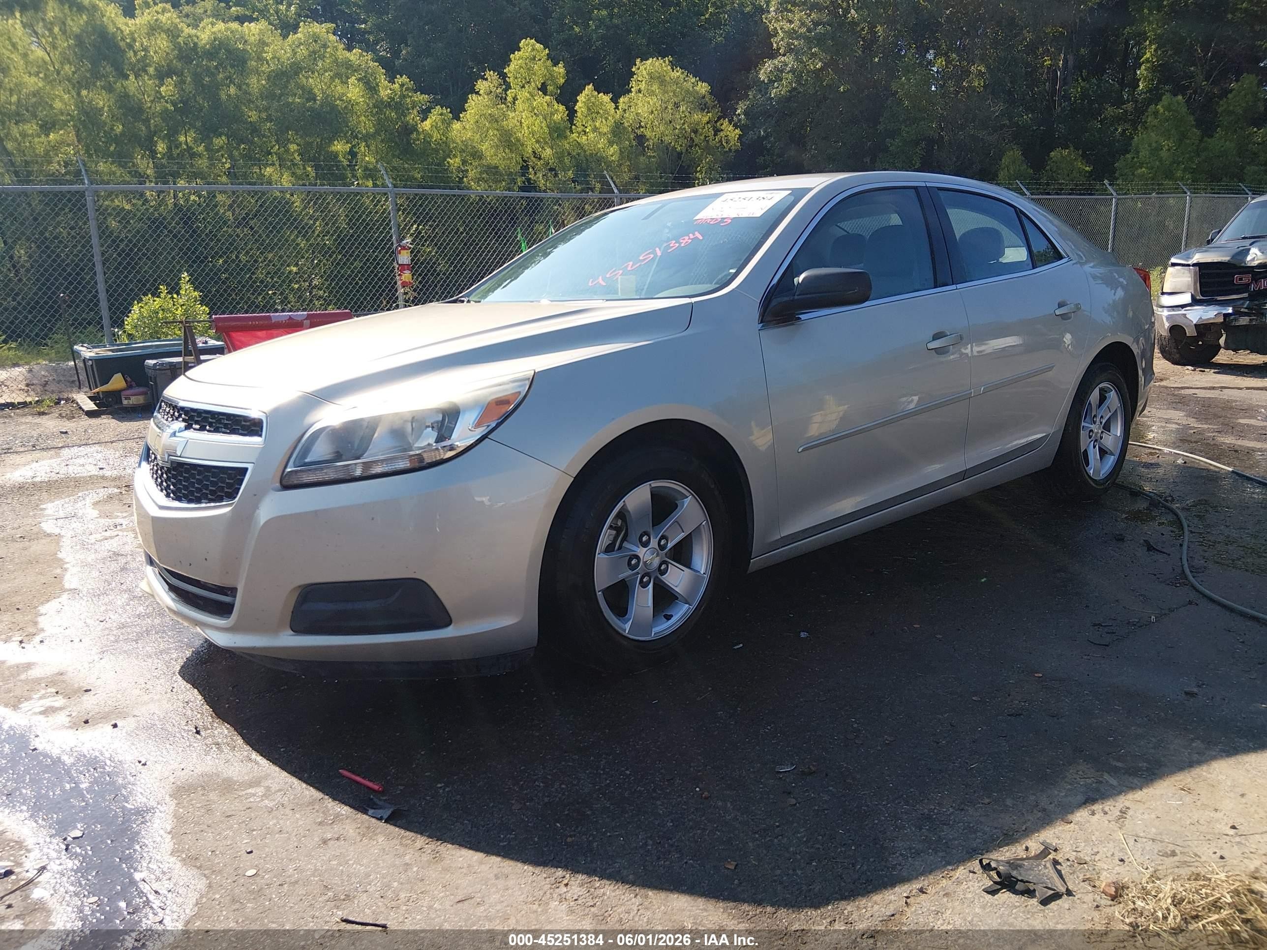 2013 Chevrolet Malibu 1ls Beige vin: 1G11B5SA6DF342887
